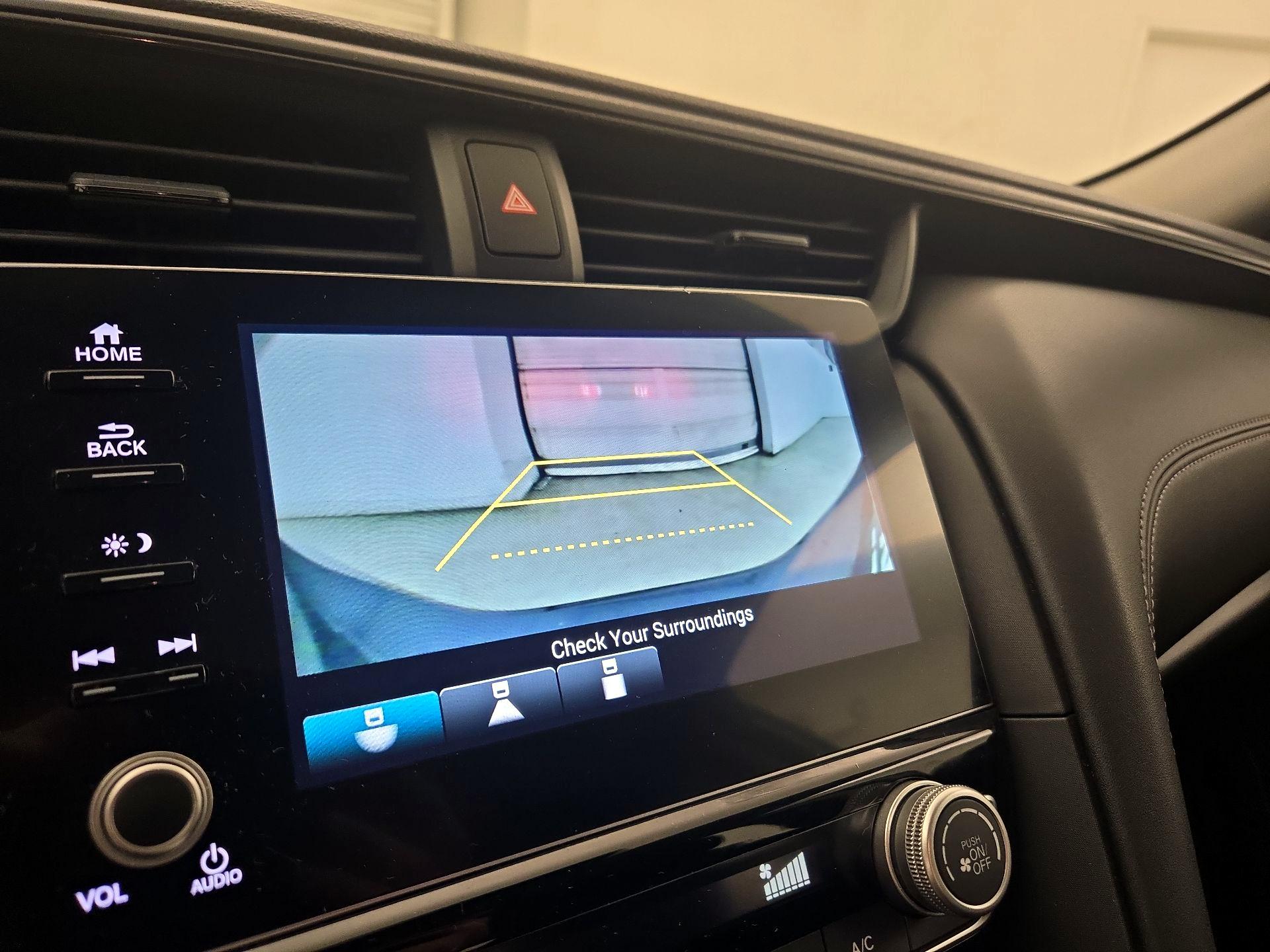 Thumbnail: 2020 Honda Insight - 13