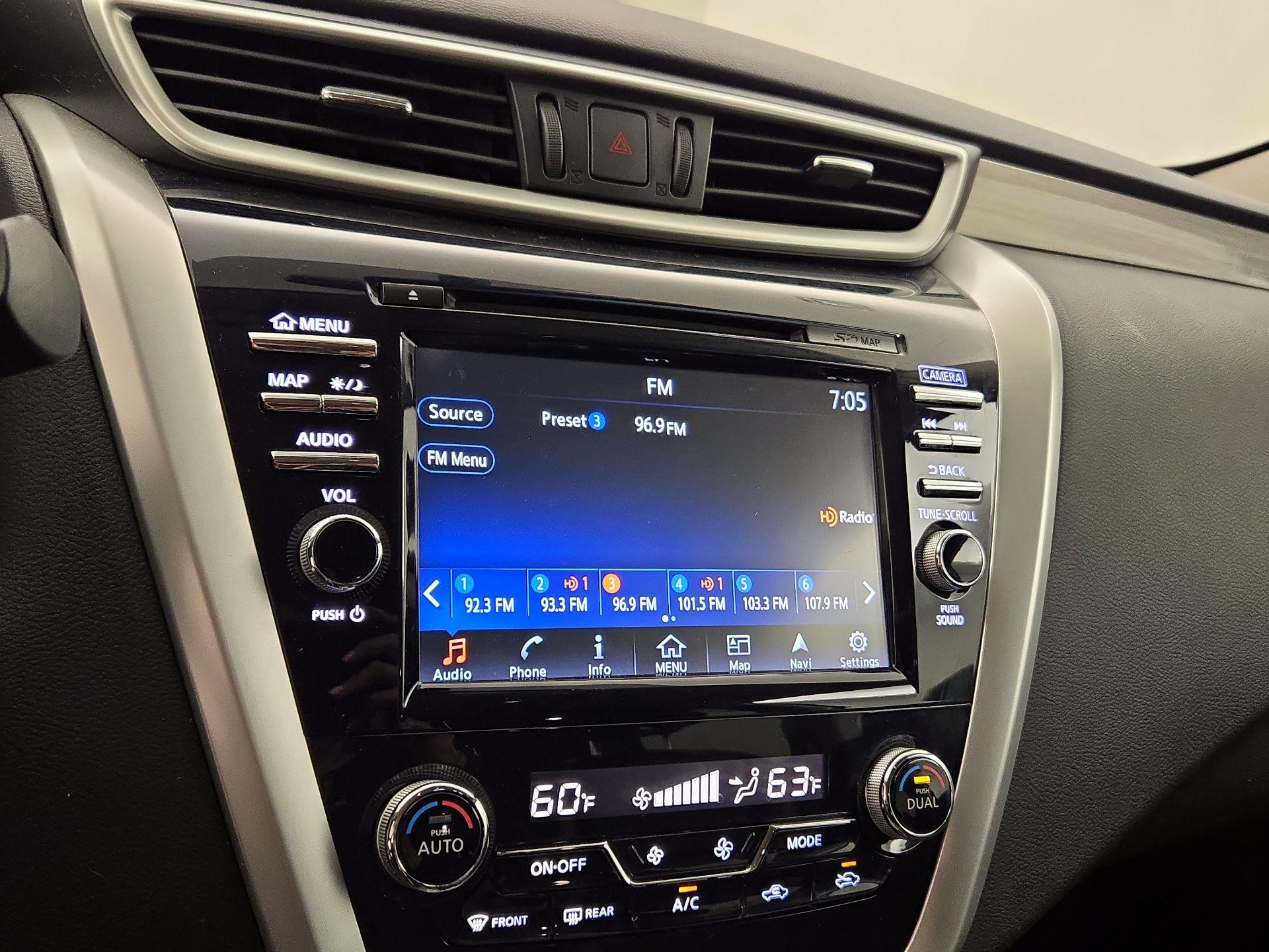 Thumbnail: 2017 Nissan Murano - 16
