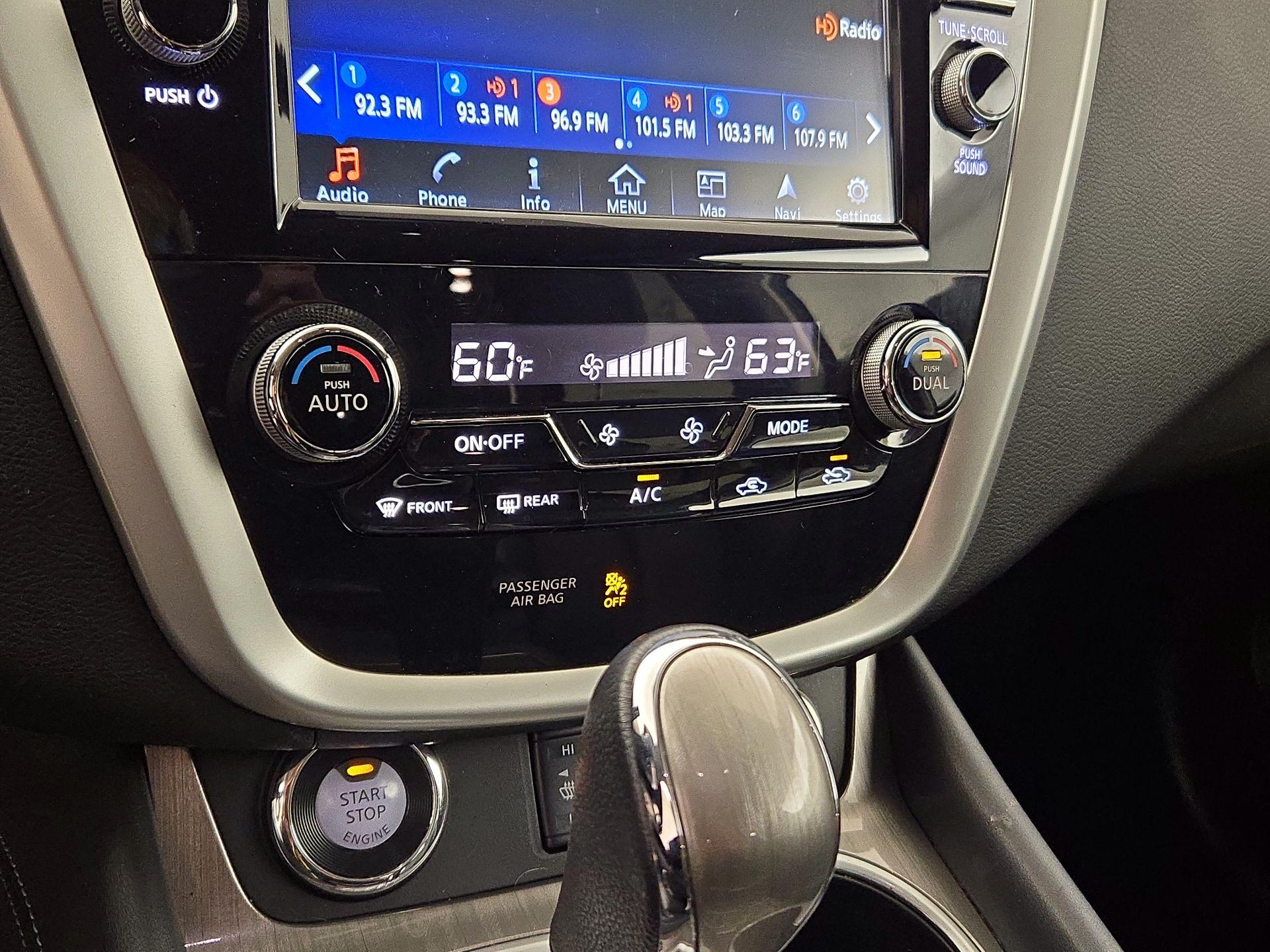 Thumbnail: 2017 Nissan Murano - 17