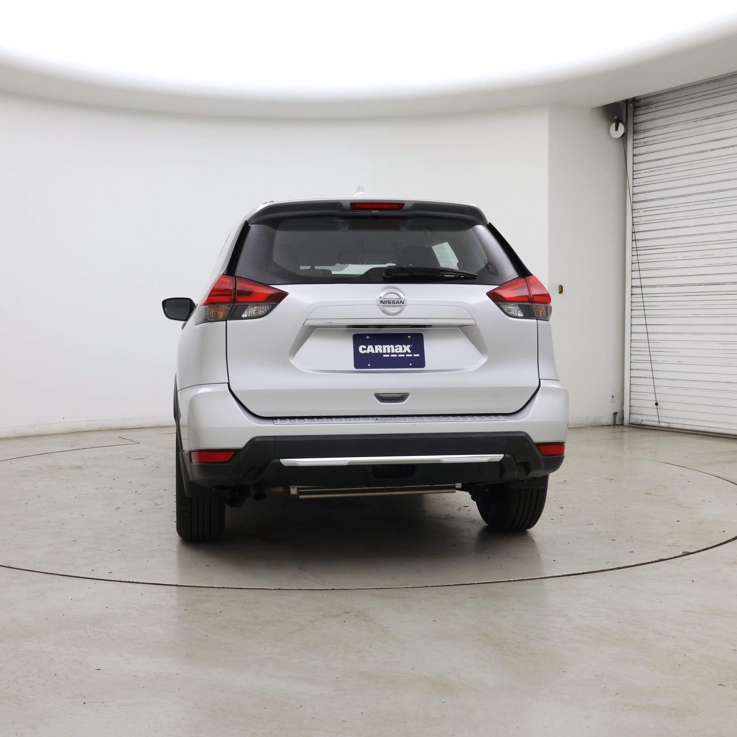 Thumbnail: 2017 Nissan Rogue - 6