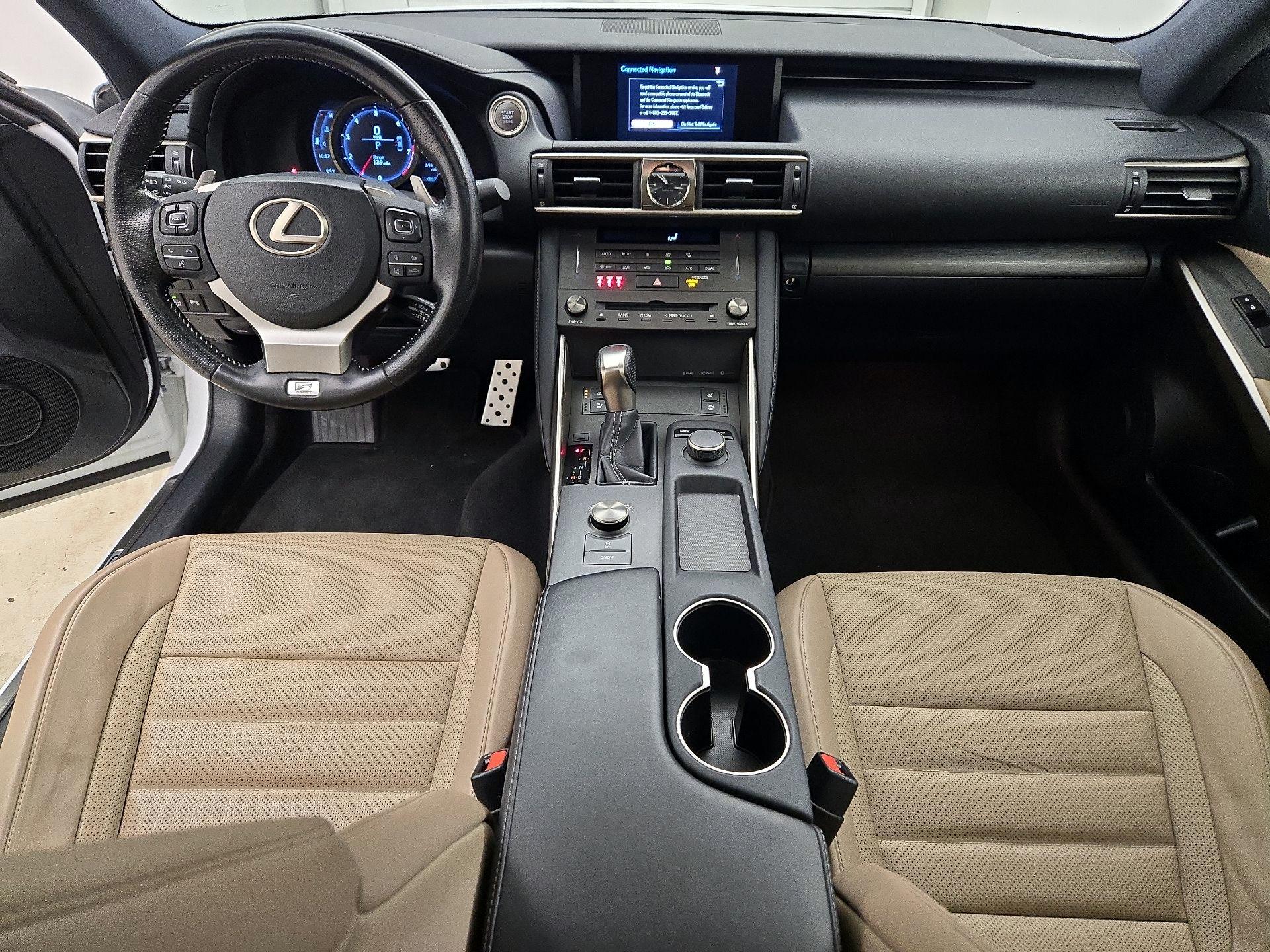 Thumbnail: 2020 Lexus IS - 9