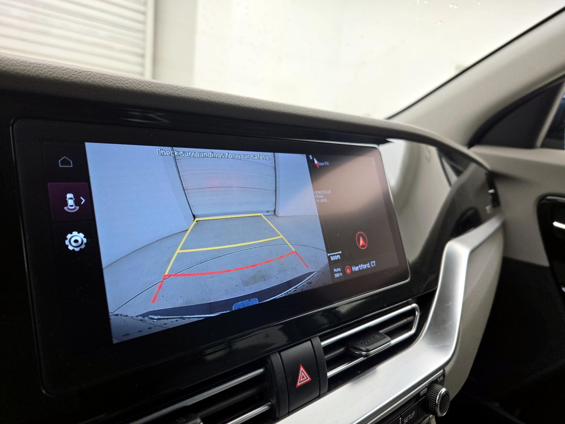 Thumbnail: 2022 Kia Niro - 15