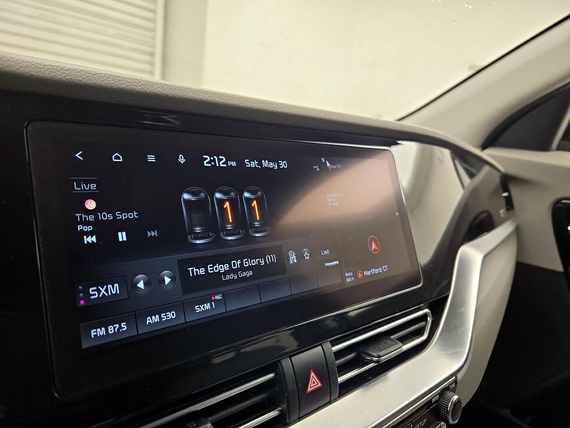 Thumbnail: 2022 Kia Niro - 16