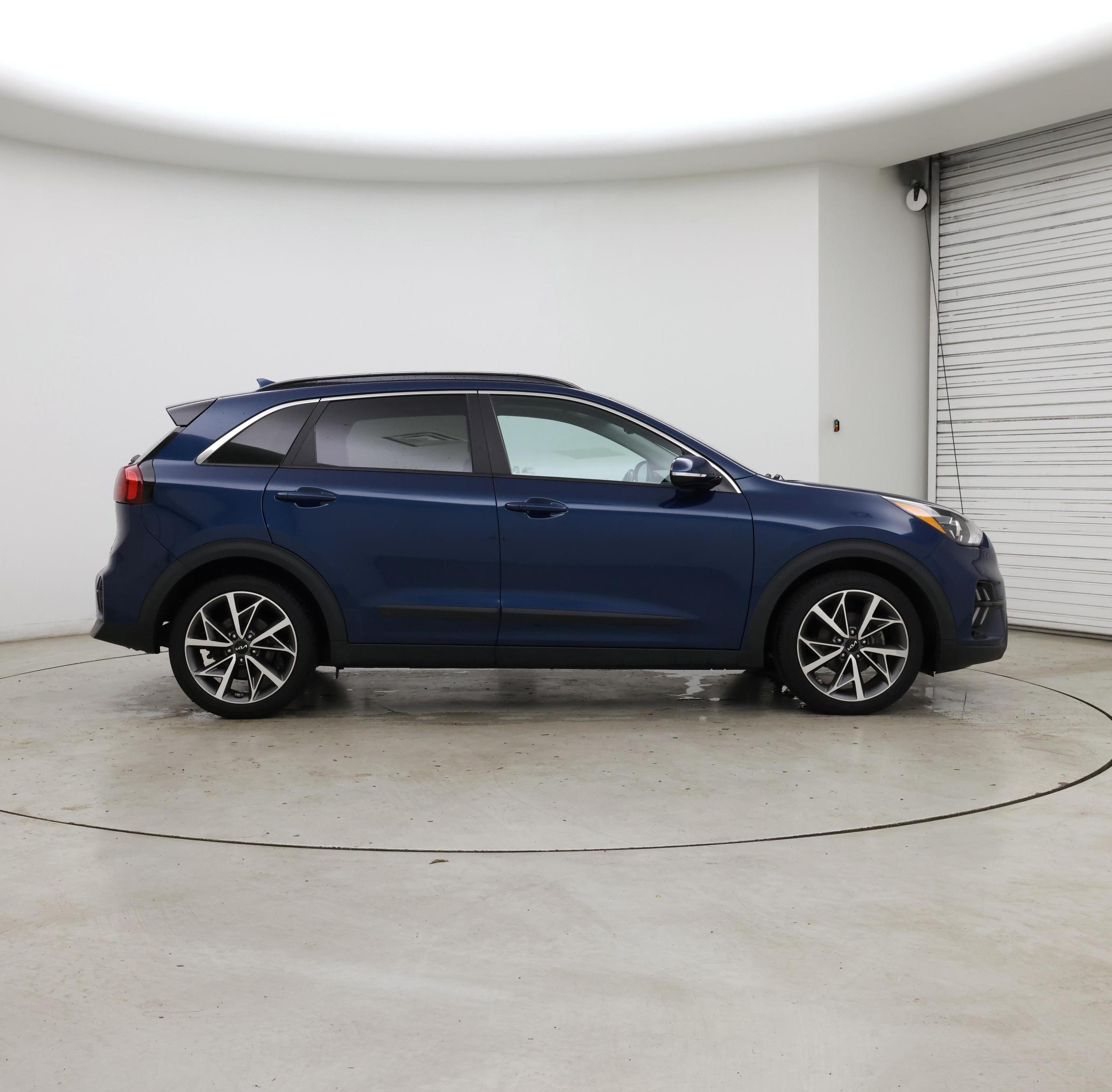 Thumbnail: 2022 Kia Niro - 7