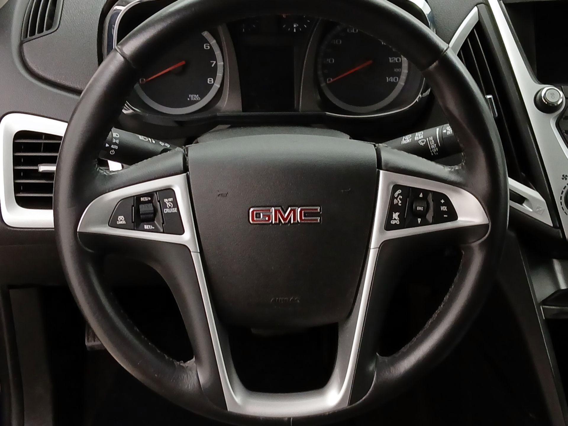 Thumbnail: 2016 GMC Terrain - 10