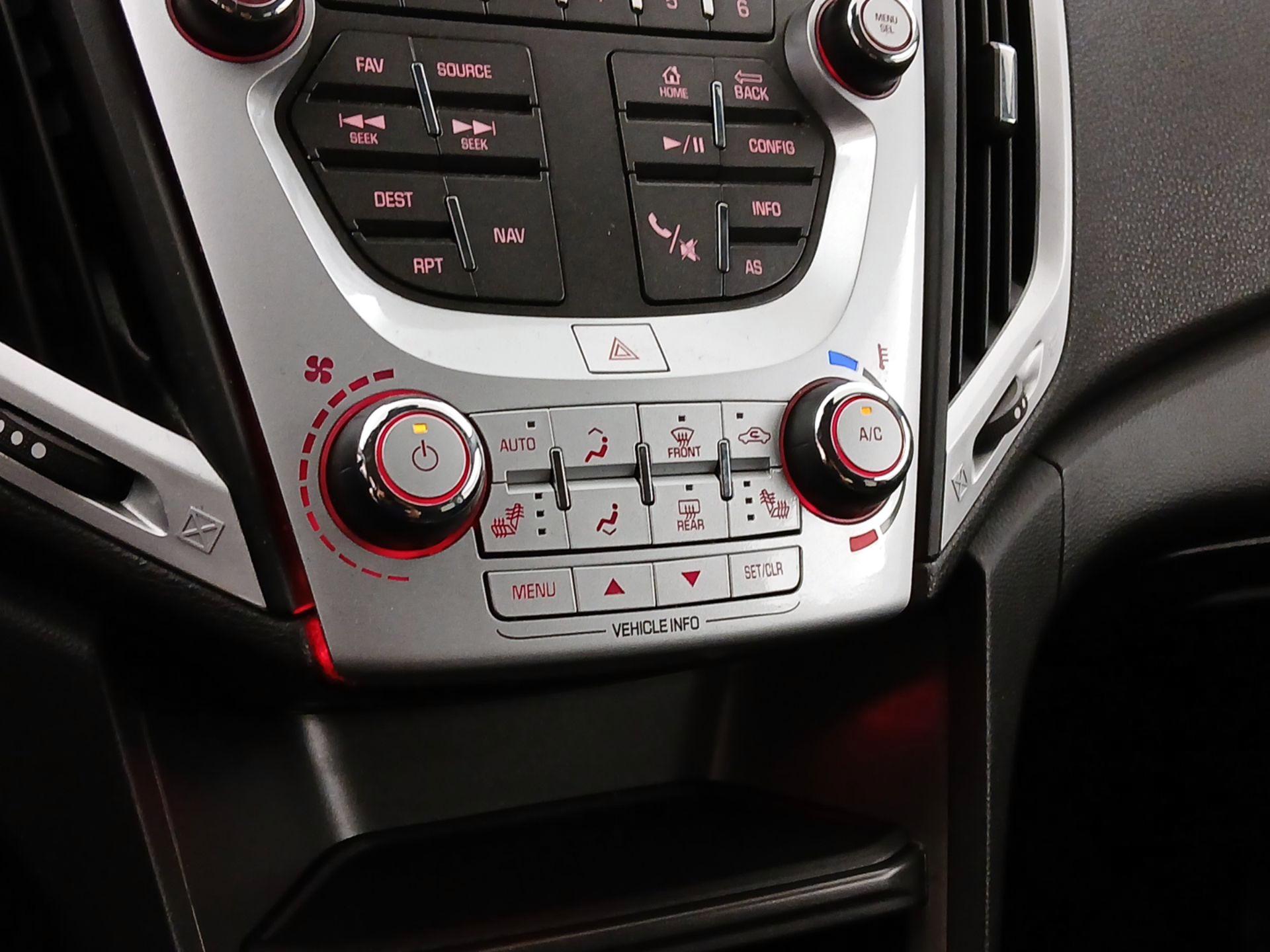 Thumbnail: 2016 GMC Terrain - 15
