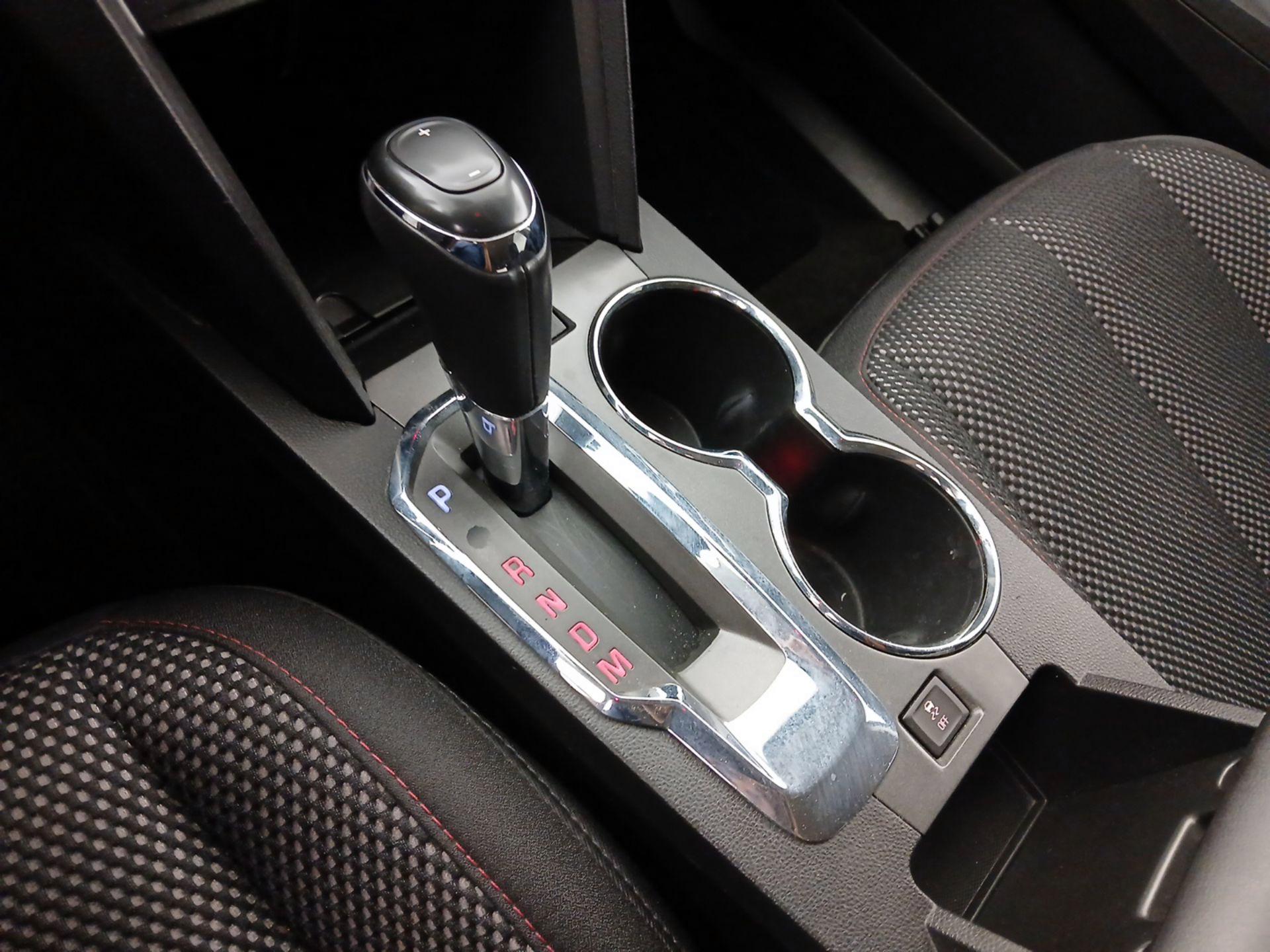 Thumbnail: 2016 GMC Terrain - 16