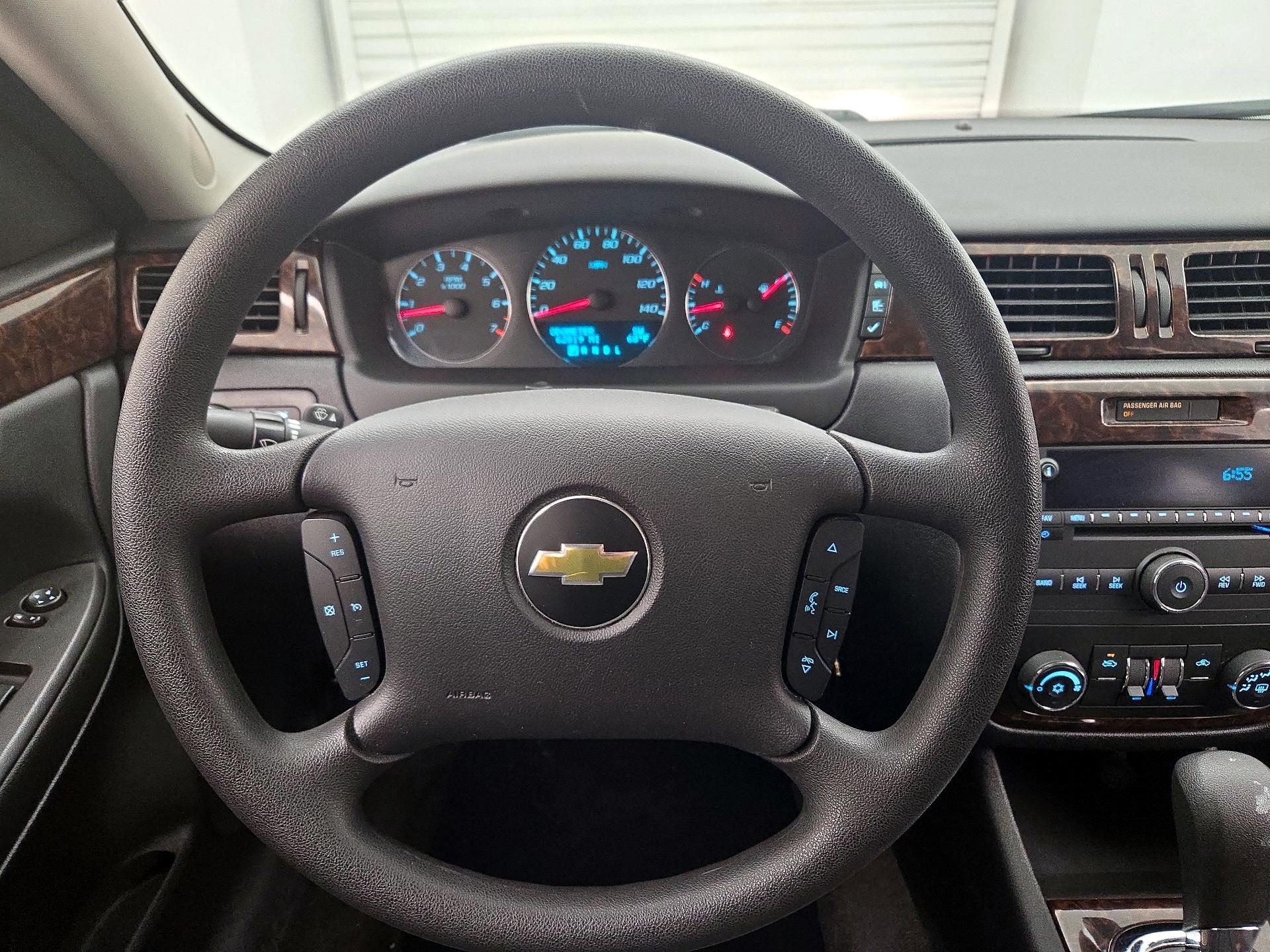 Thumbnail: 2016 Chevrolet Impala - 10