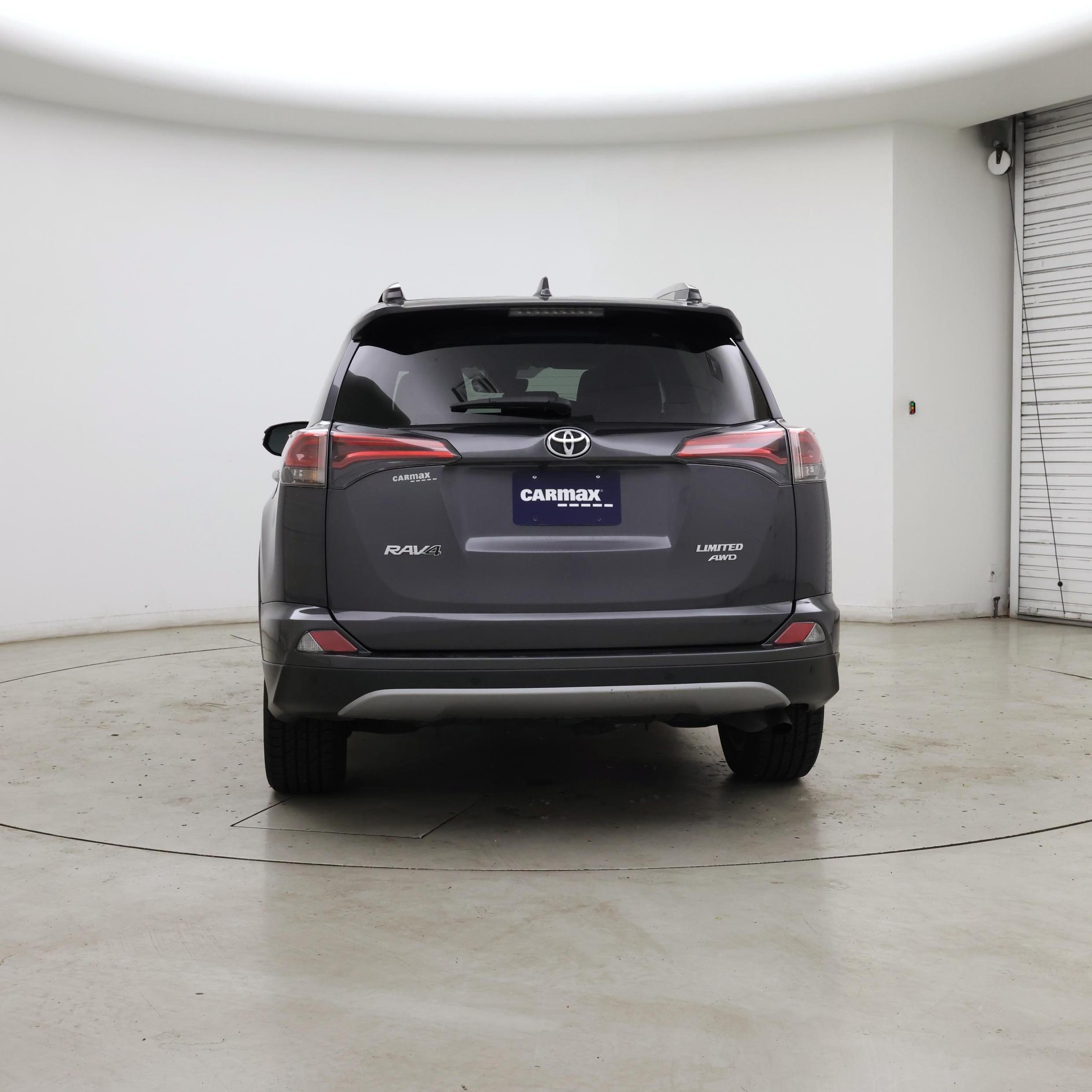 Thumbnail: 2017 Toyota RAV4 - 6