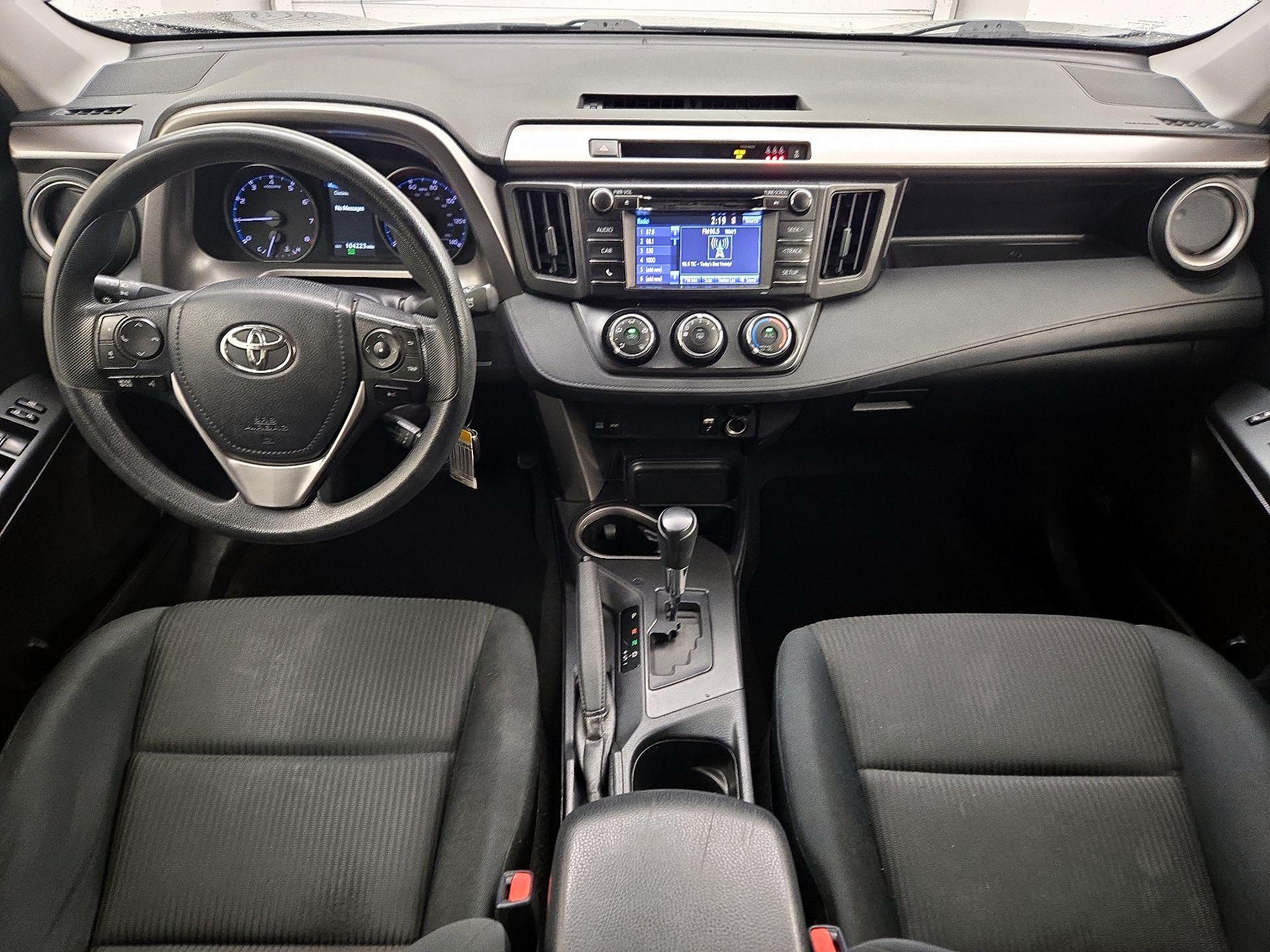 Thumbnail: 2018 Toyota RAV4 - 9