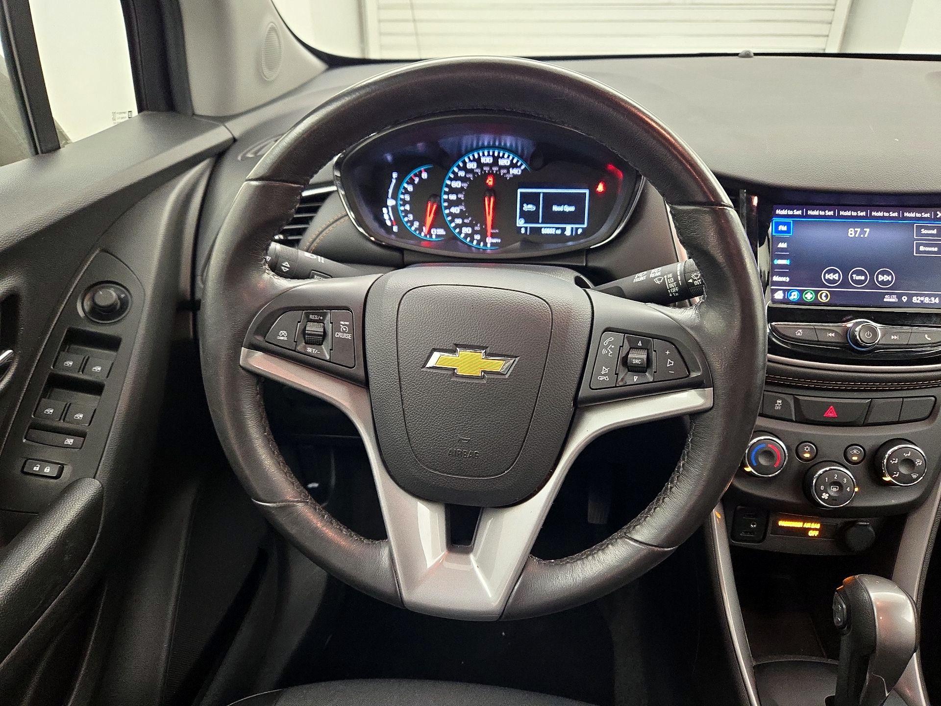Thumbnail: 2022 Chevrolet Trax - 10