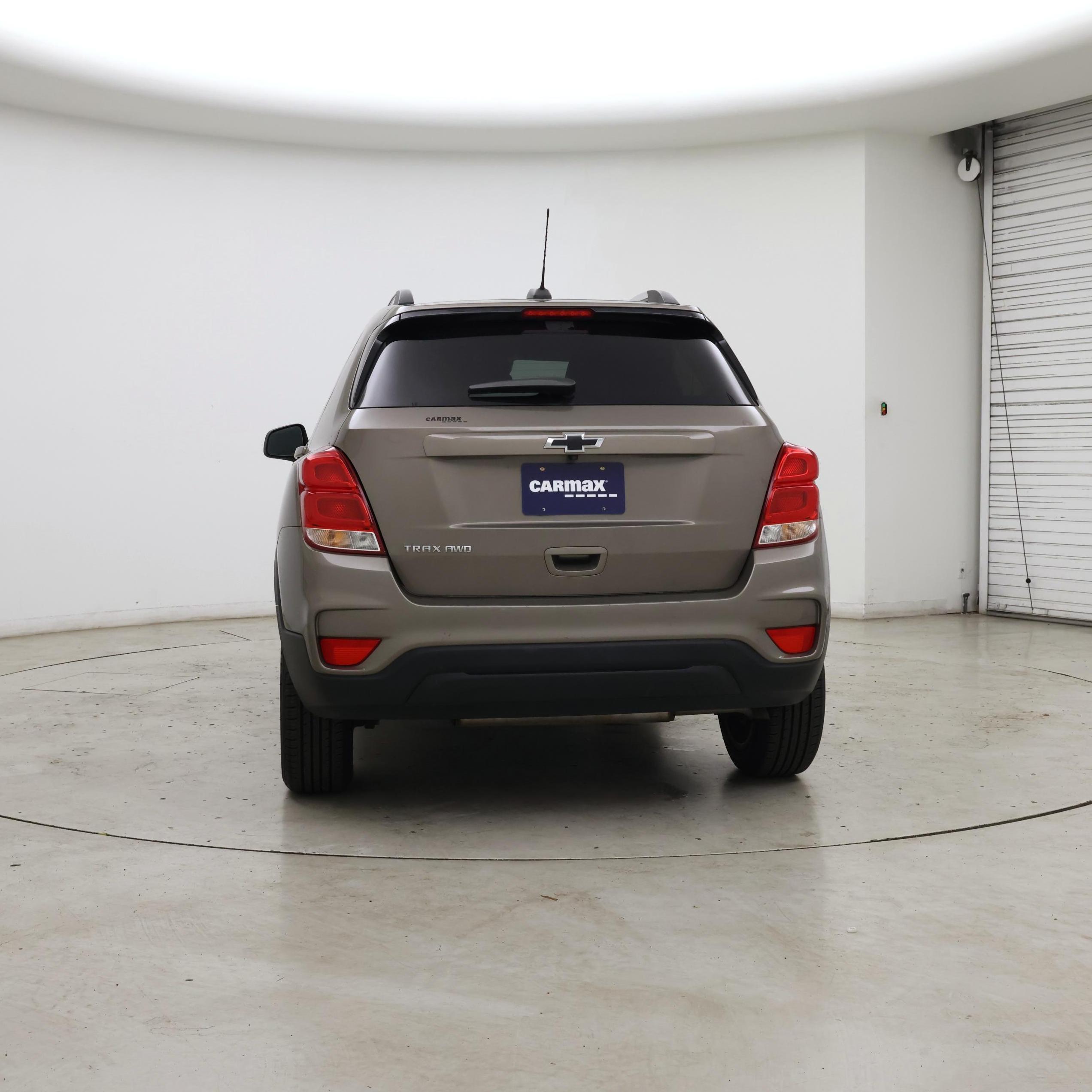 Thumbnail: 2022 Chevrolet Trax - 6