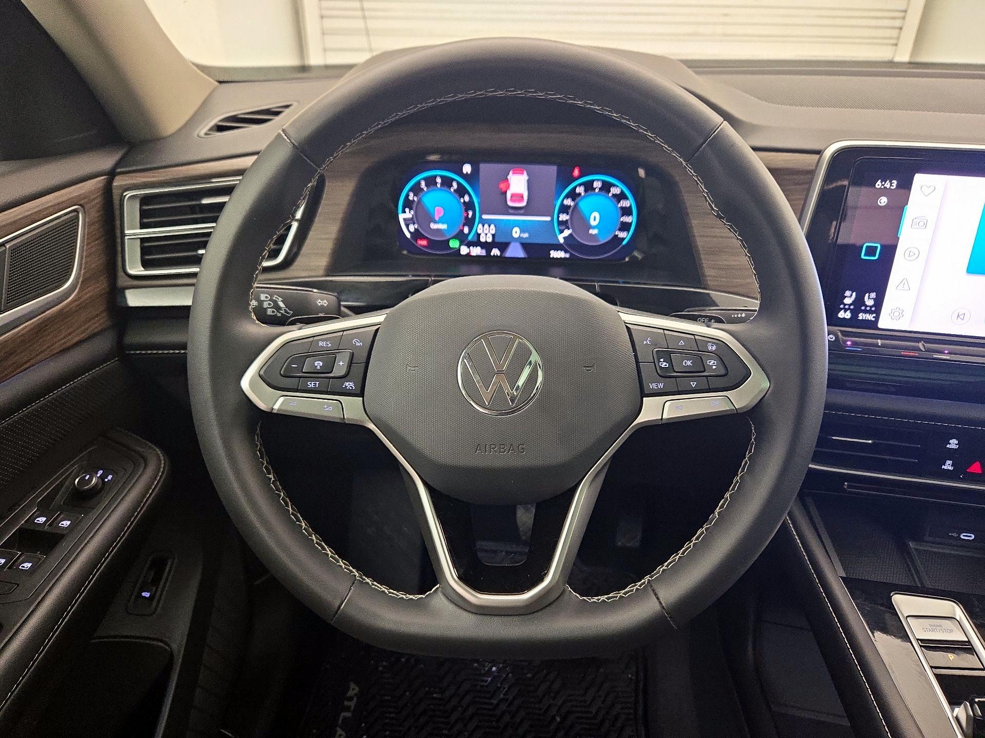 Thumbnail: 2024 Volkswagen Atlas - 10