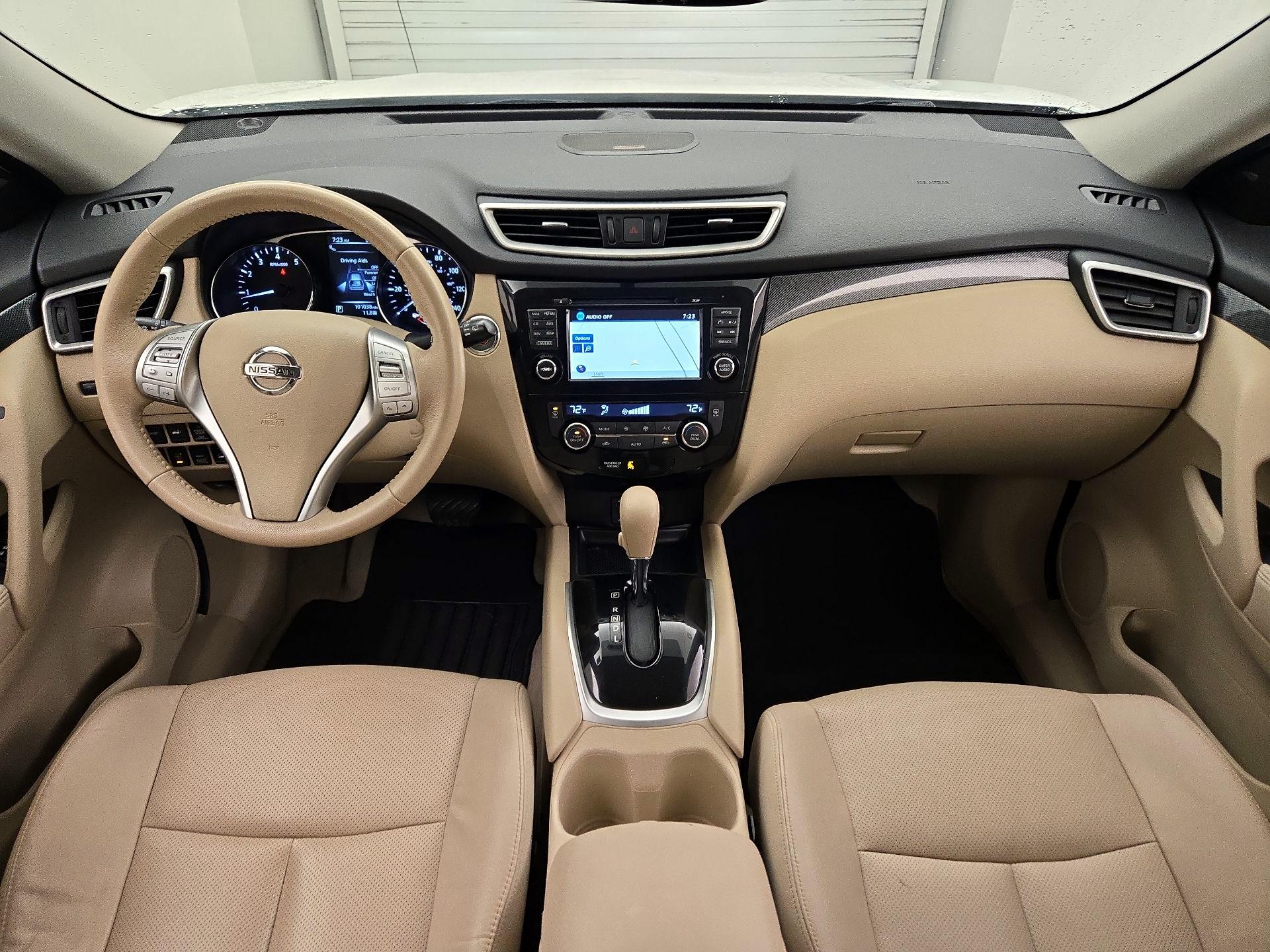 Thumbnail: 2015 Nissan Rogue - 9