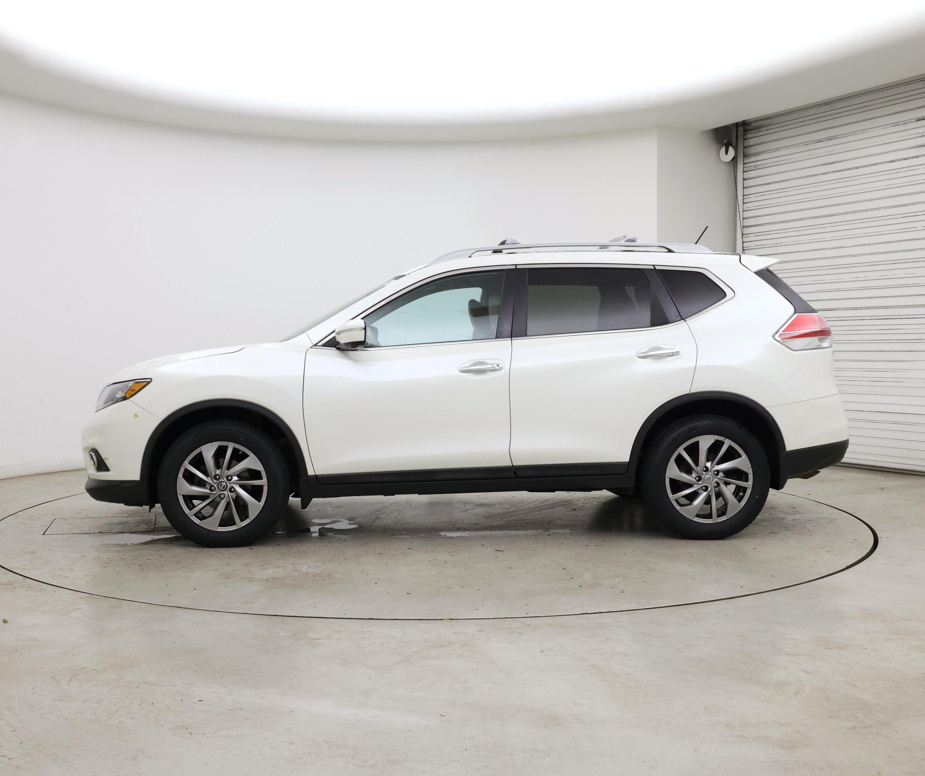 Thumbnail: 2015 Nissan Rogue - 3