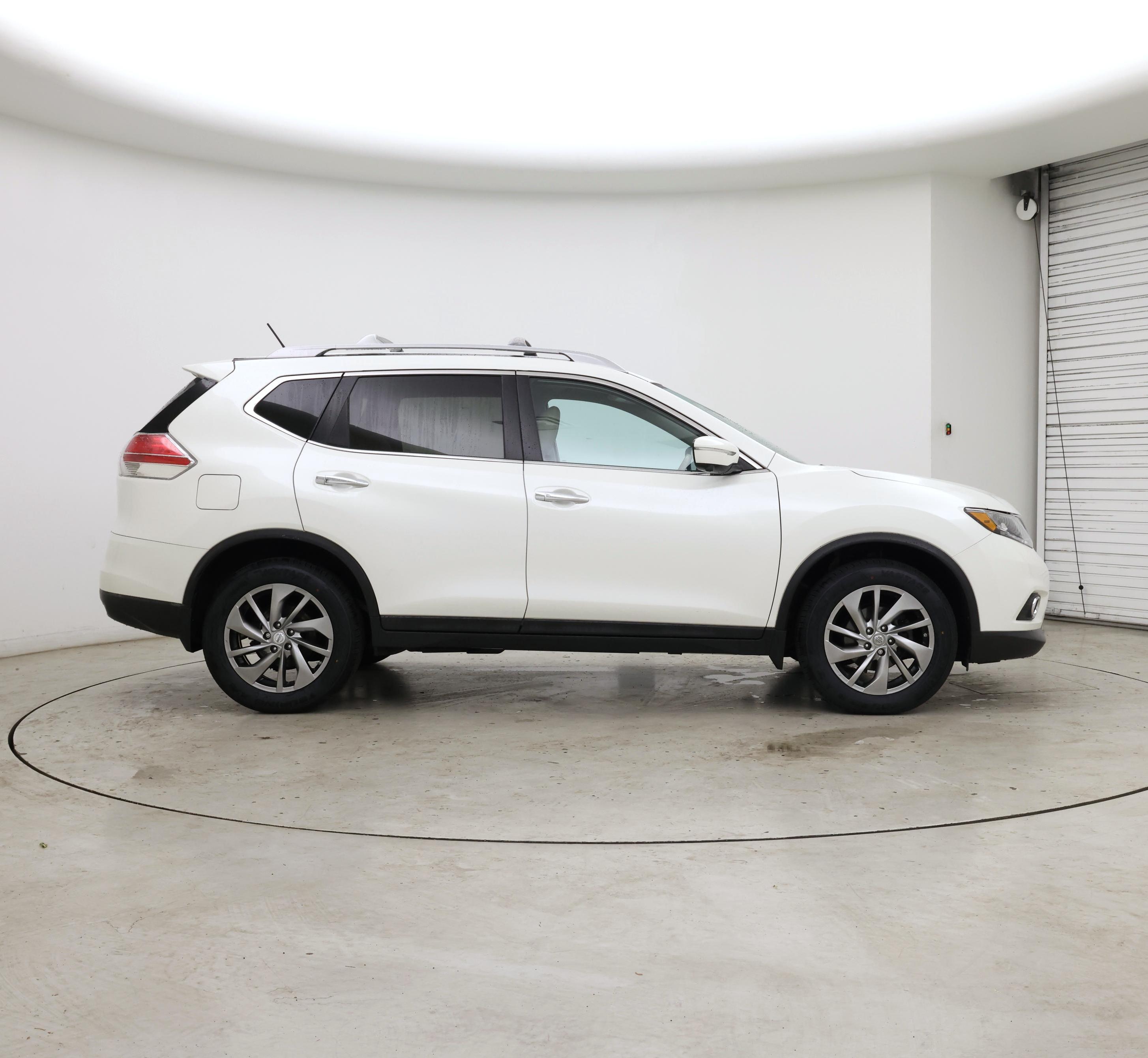 Thumbnail: 2015 Nissan Rogue - 7