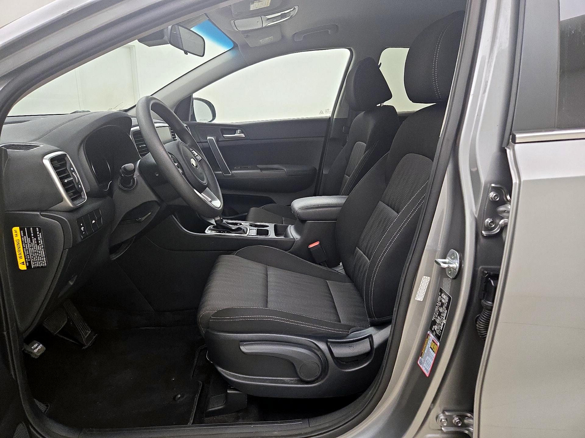 Thumbnail: 2022 Kia Sportage - 11