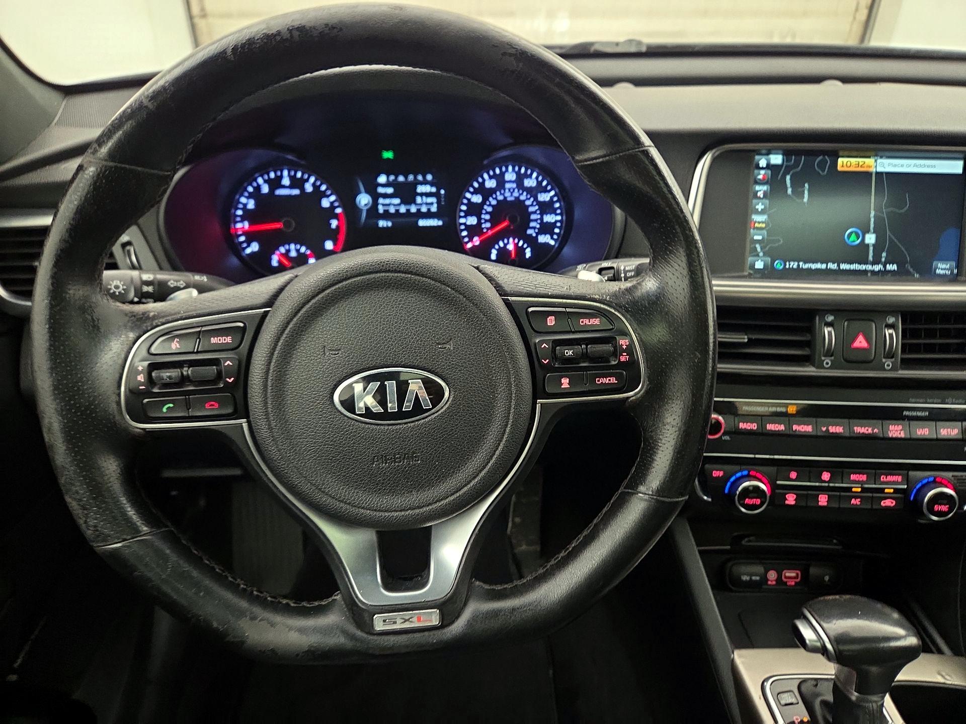 Thumbnail: 2016 Kia Optima - 10