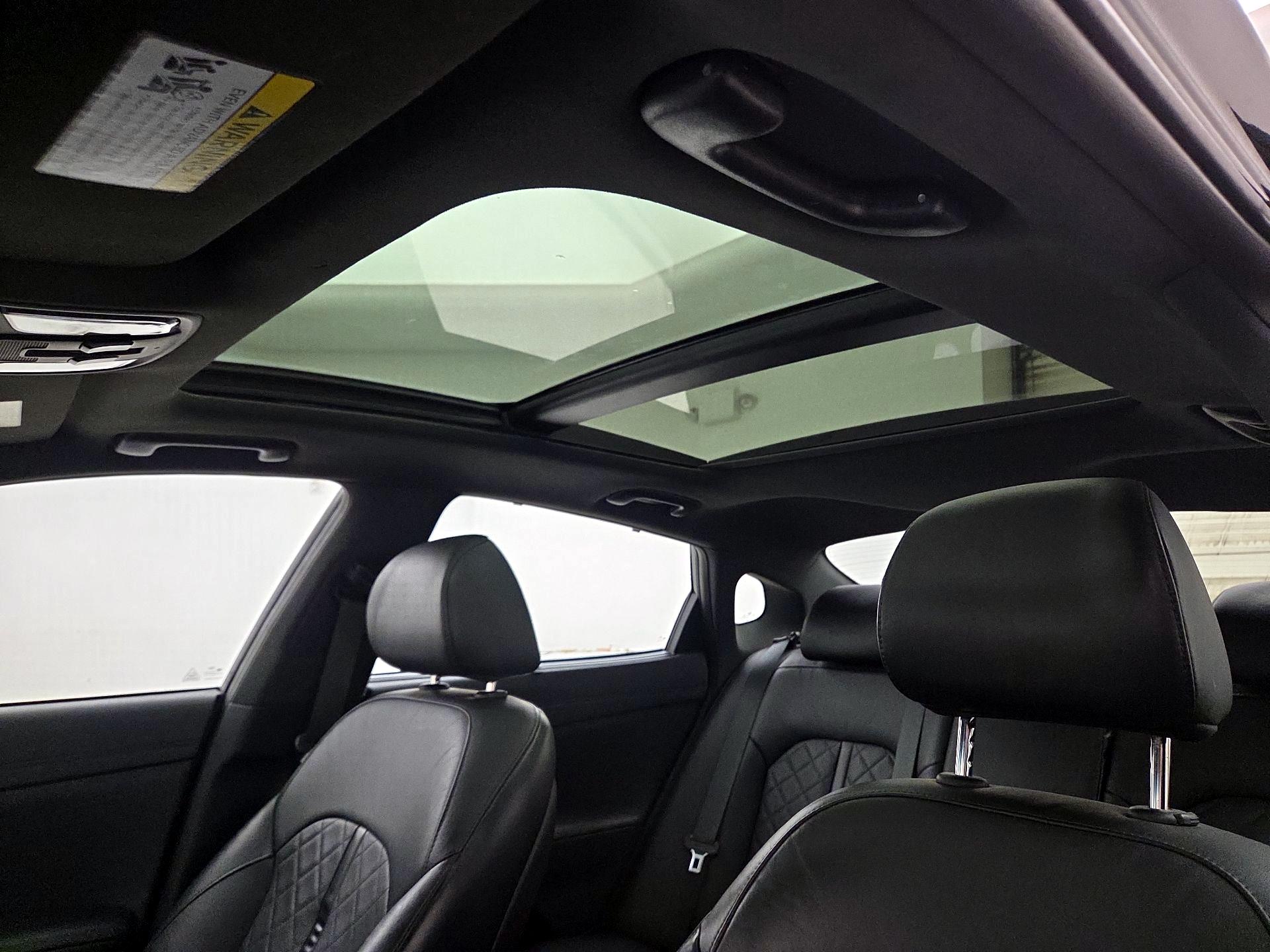 Thumbnail: 2016 Kia Optima - 20