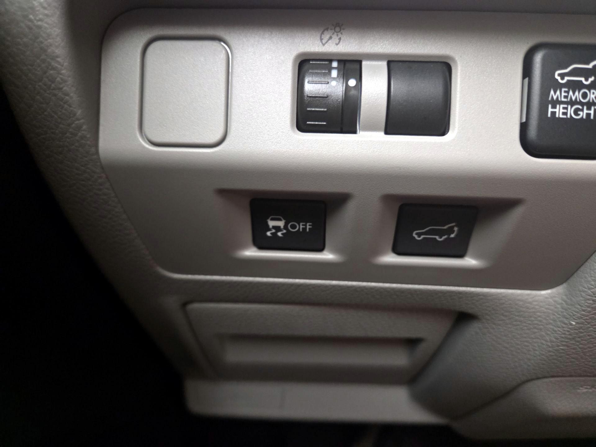 Thumbnail: 2015 Subaru Forester - 13