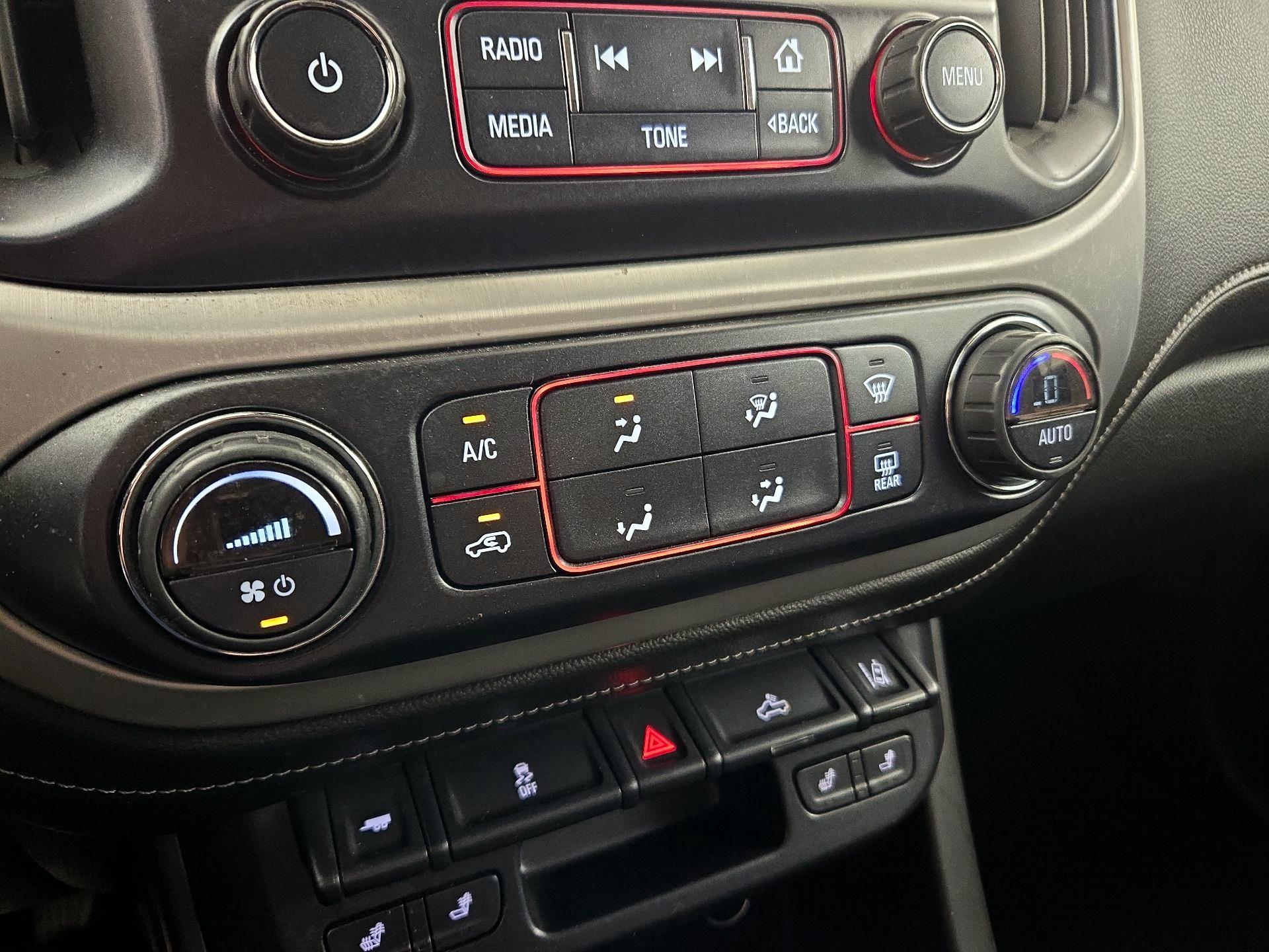 Thumbnail: 2016 GMC Canyon - 15