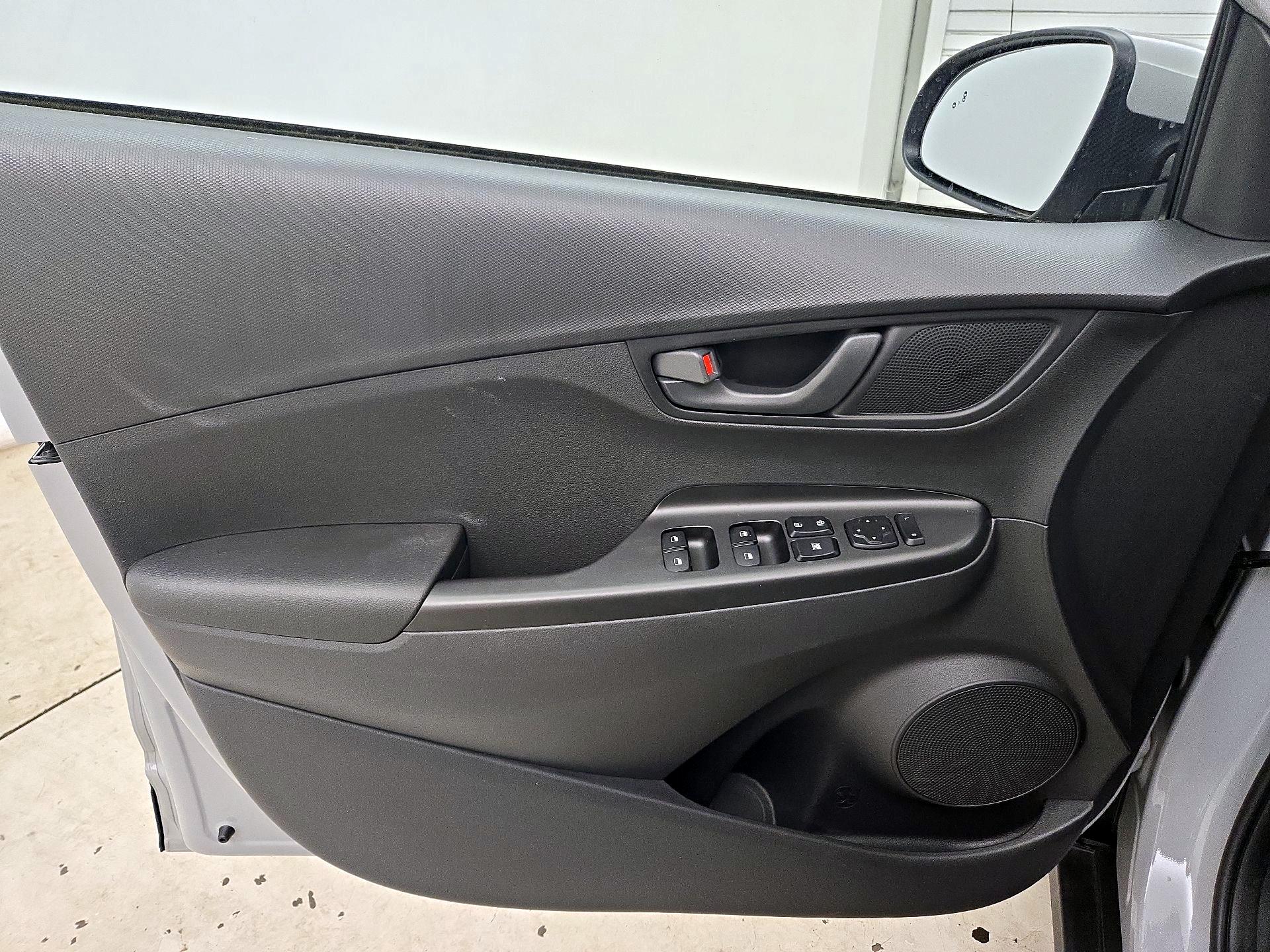 Thumbnail: 2023 Hyundai Kona - 12