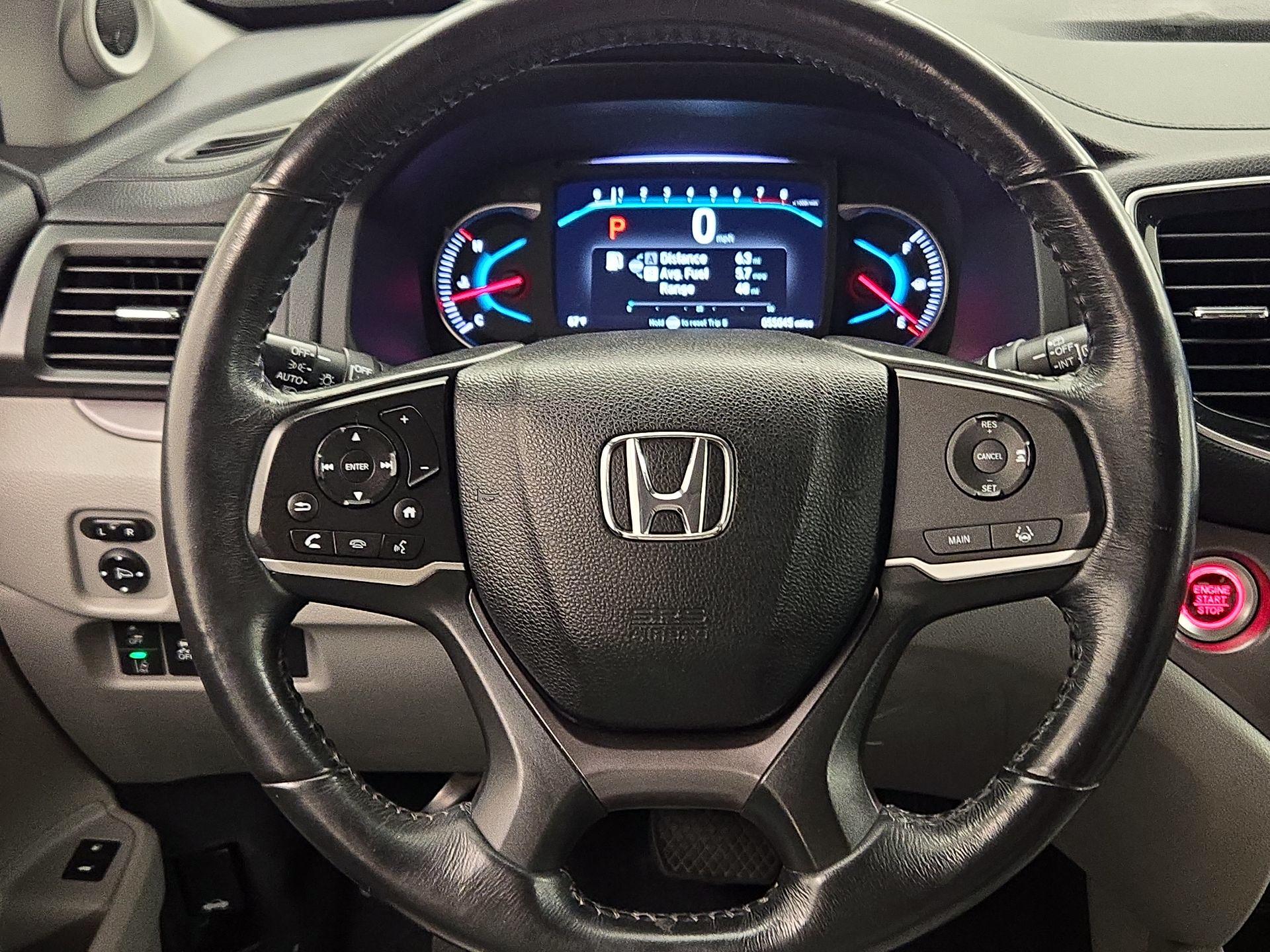 Thumbnail: 2019 Honda Pilot - 10