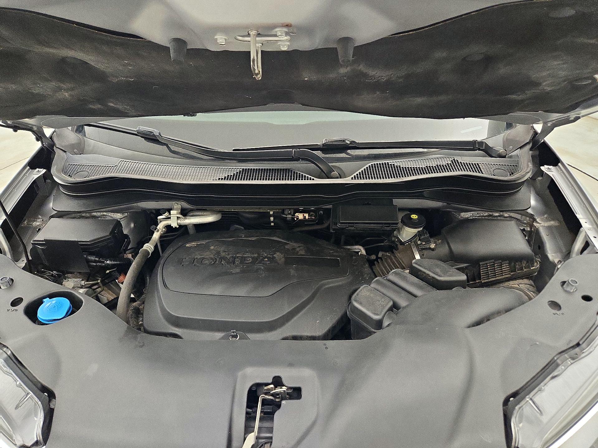 Thumbnail: 2019 Honda Pilot - 18