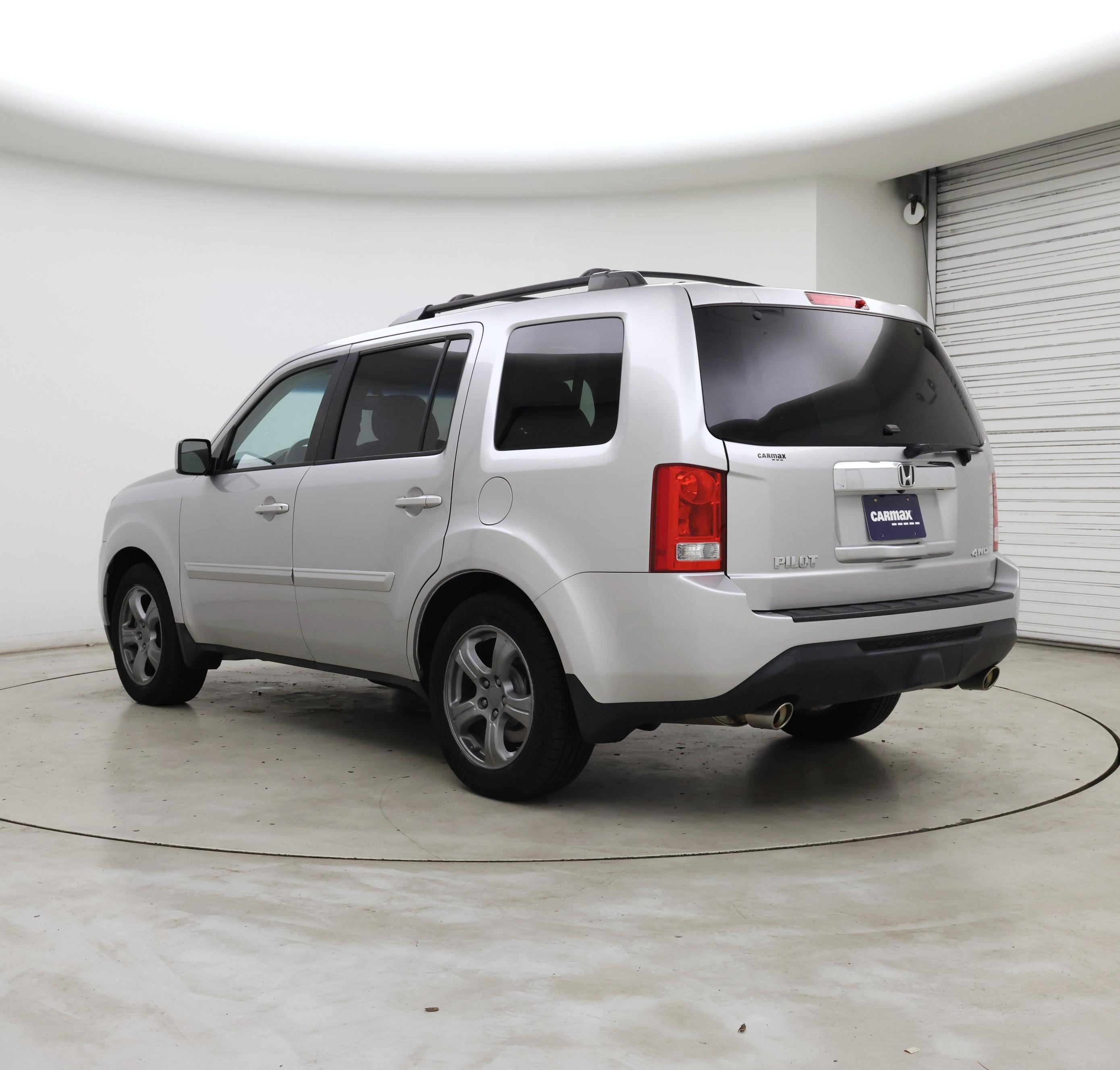 Thumbnail: 2015 Honda Pilot - 2