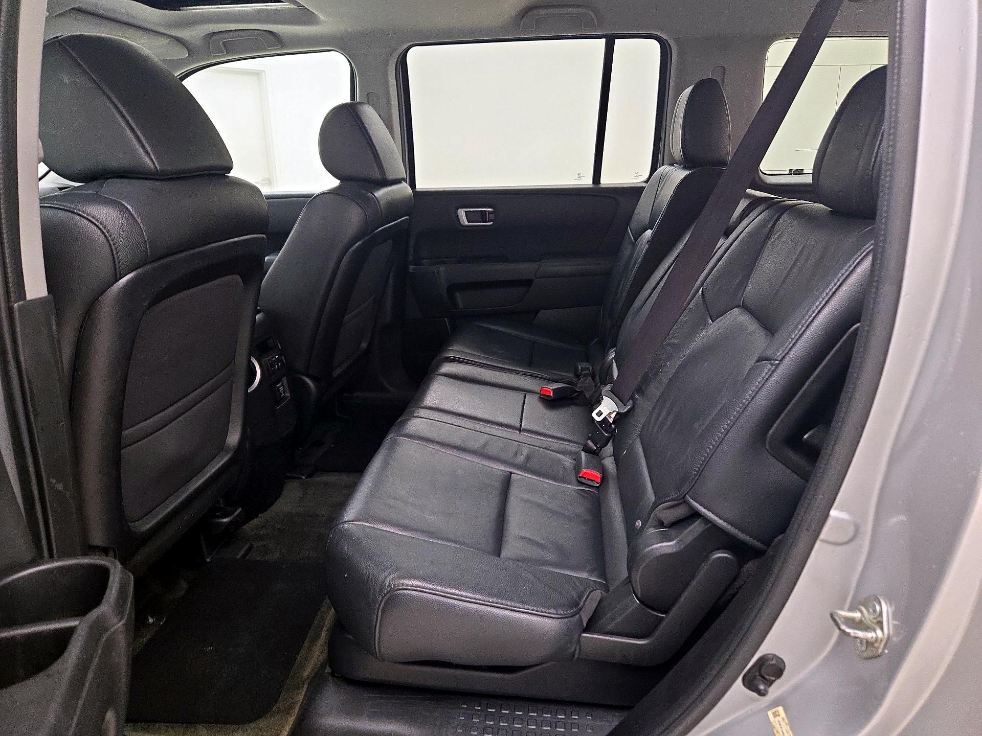 Thumbnail: 2015 Honda Pilot - 20