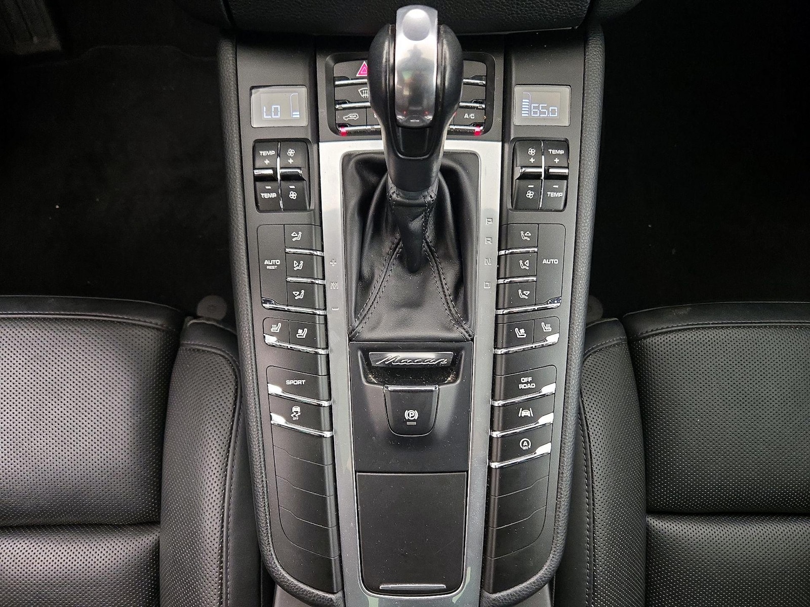 2018 Porsche Macan S - Photo 19