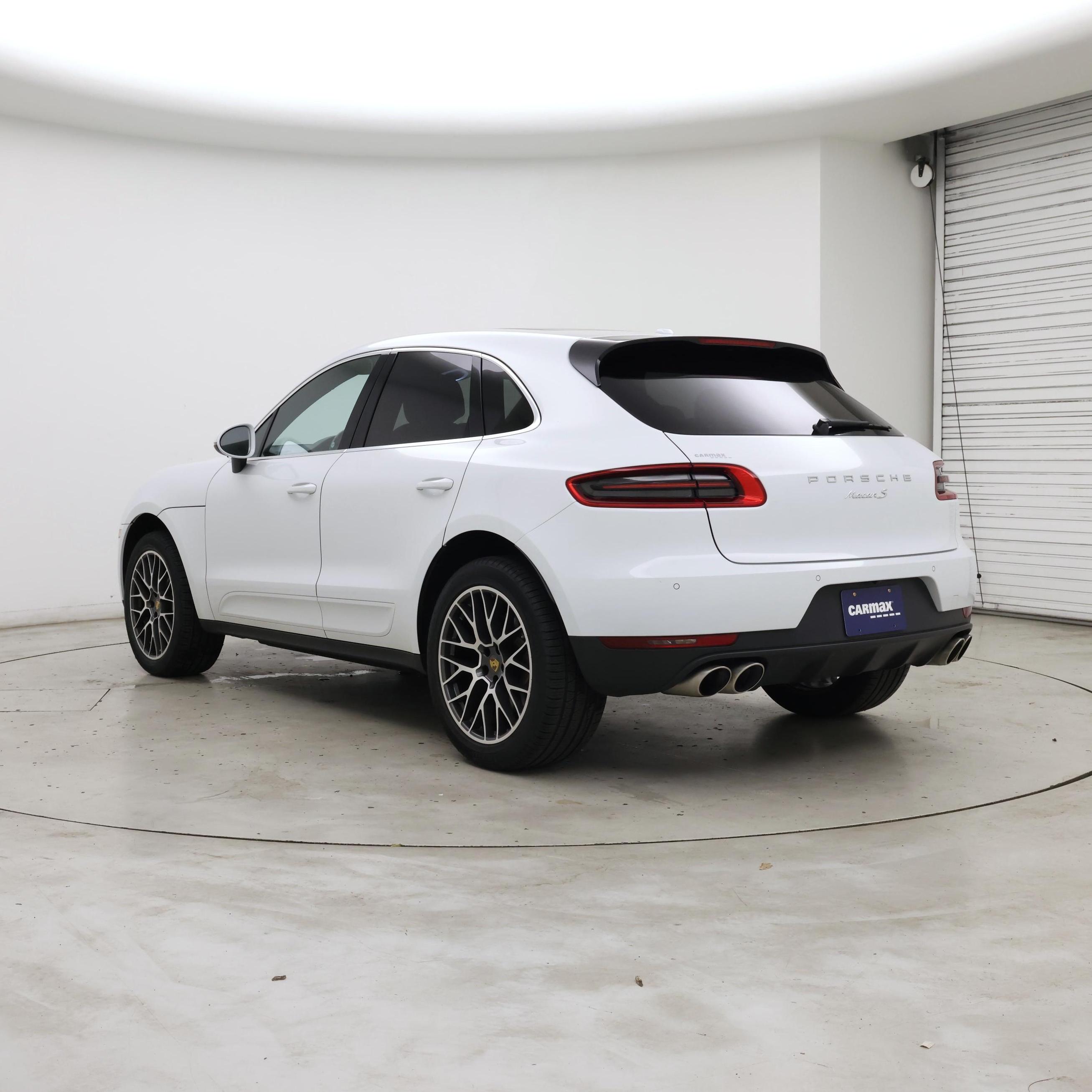Thumbnail: 2018 Porsche Macan - 2