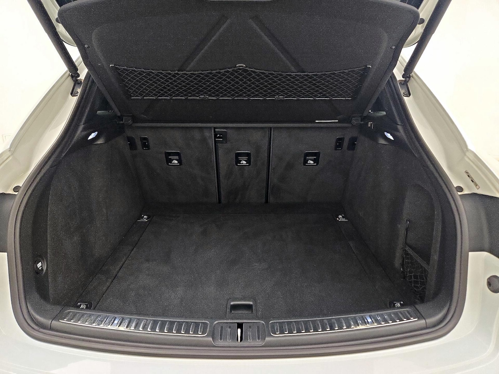 2018 Porsche Macan S - Photo 23
