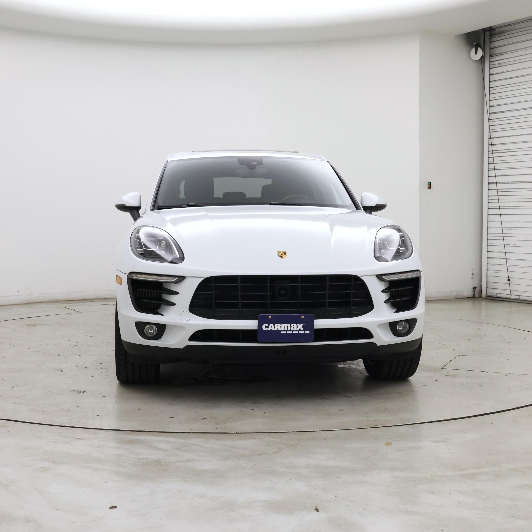 Thumbnail: 2018 Porsche Macan - 5