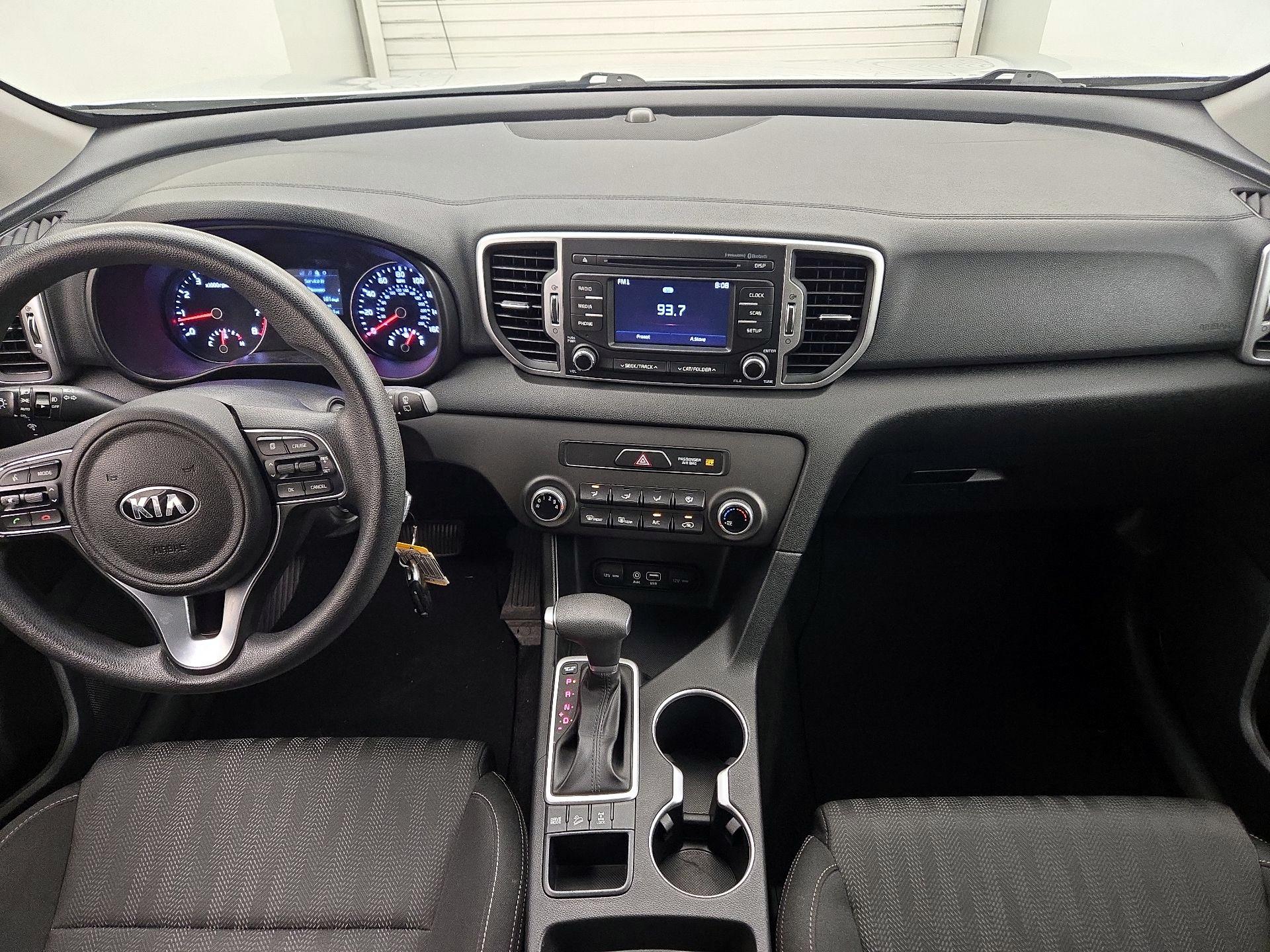 Thumbnail: 2017 Kia Sportage - 9