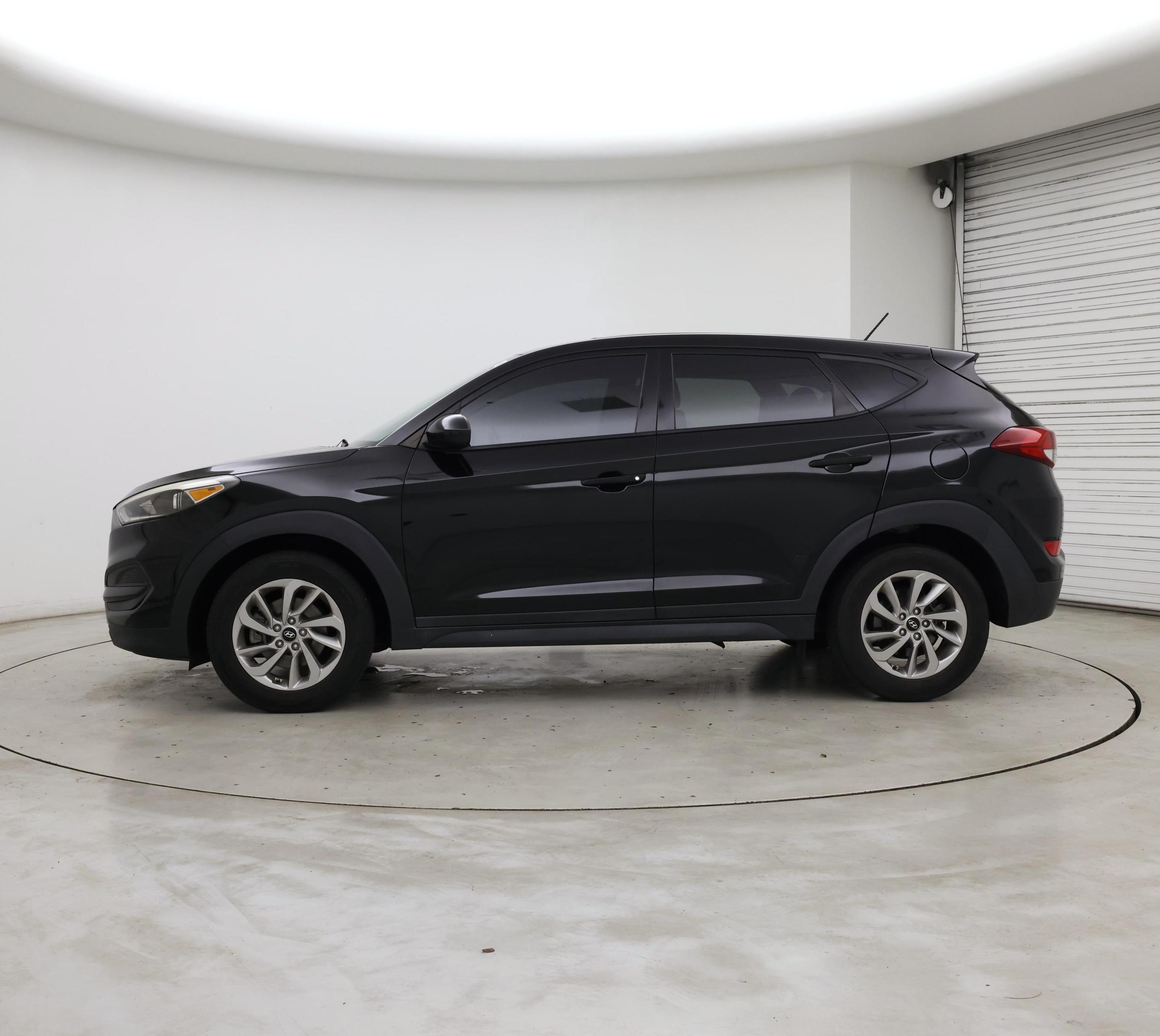 Thumbnail: 2018 Hyundai Tucson - 3