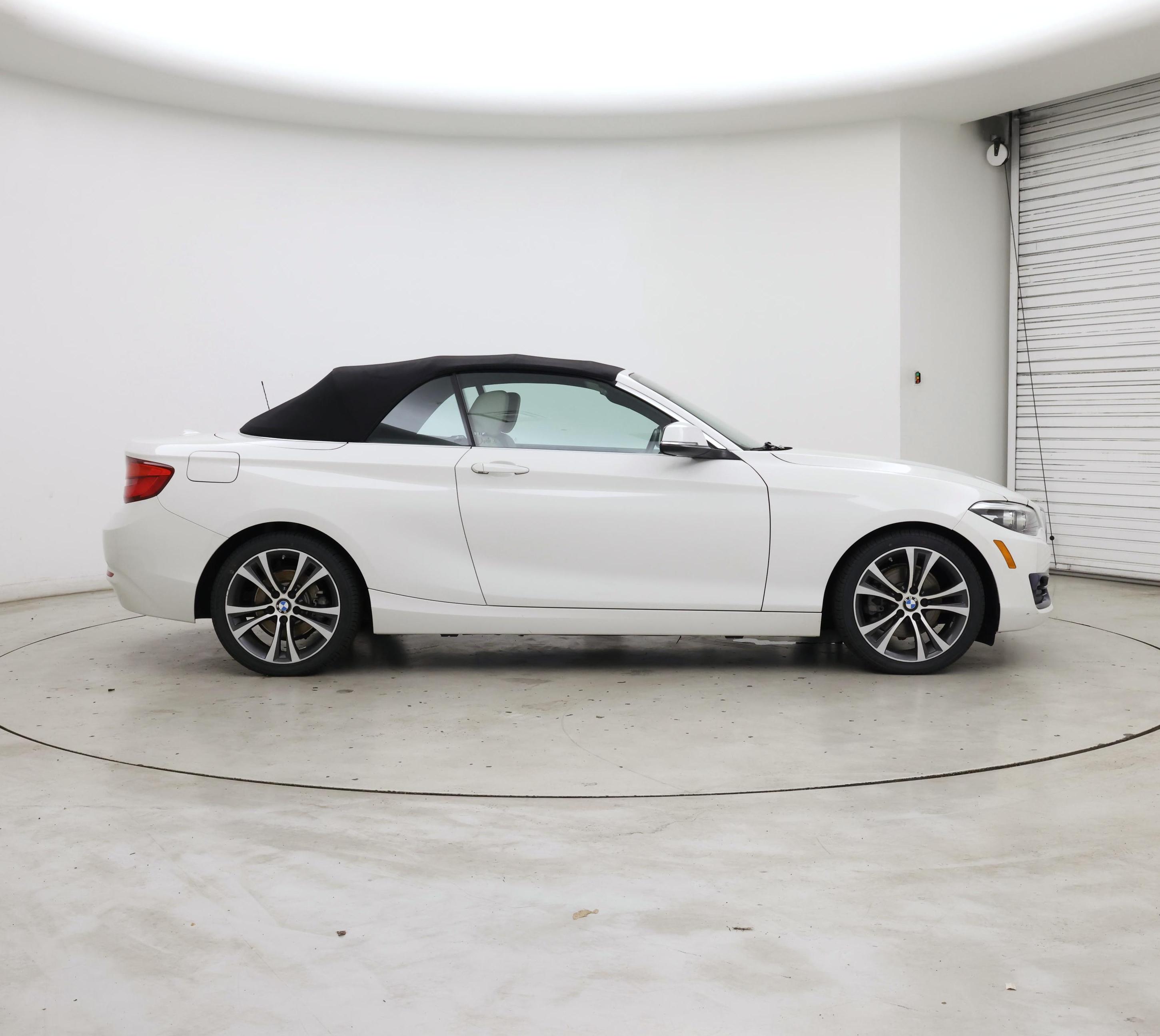 Thumbnail: 2018 BMW 2 Series - 7