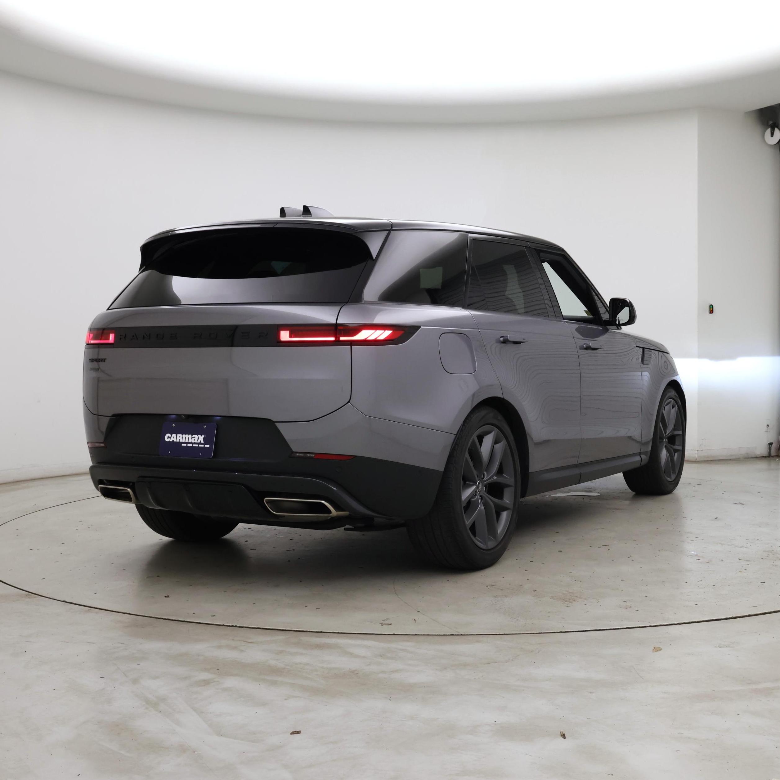 Thumbnail: 2024 Land Rover Range Rover Sport - 8