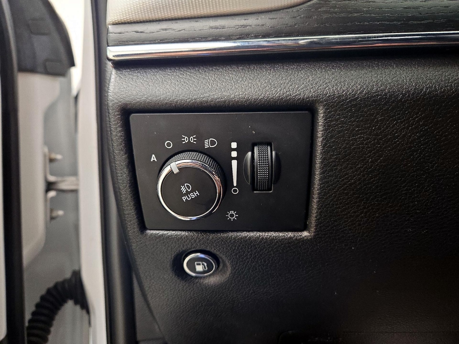 2020 Jeep Grand Cherokee Summit - Photo 14