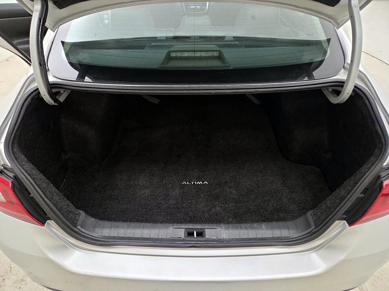 2018 Nissan Altima SL - Photo 21