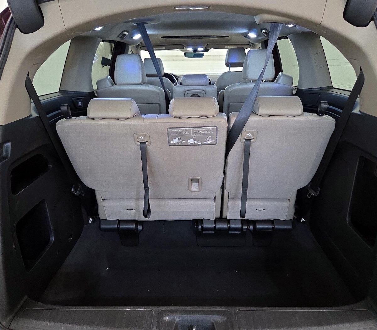 Trunk/Cargo (Seats Up)