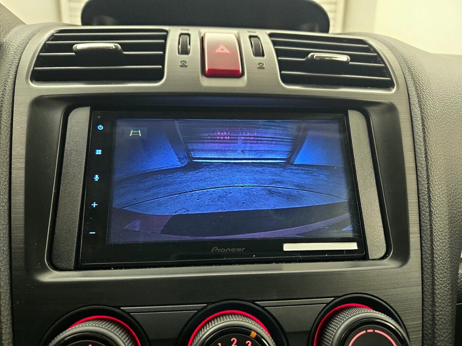 2014 Subaru XV Crosstrek Premium - Photo 15