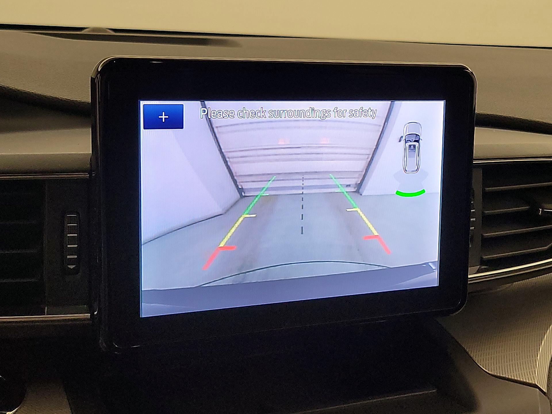 Thumbnail: 2020 Ford Explorer - 14