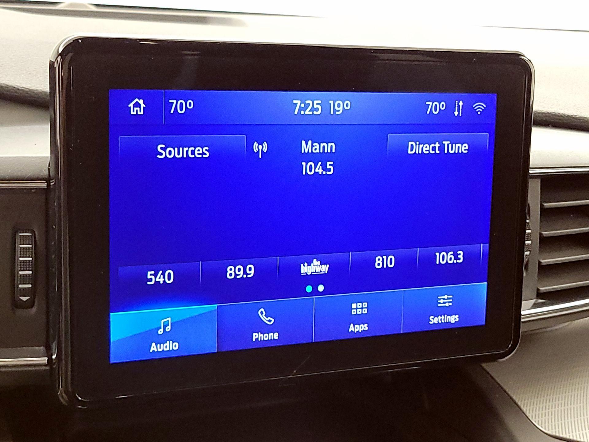 Thumbnail: 2020 Ford Explorer - 15