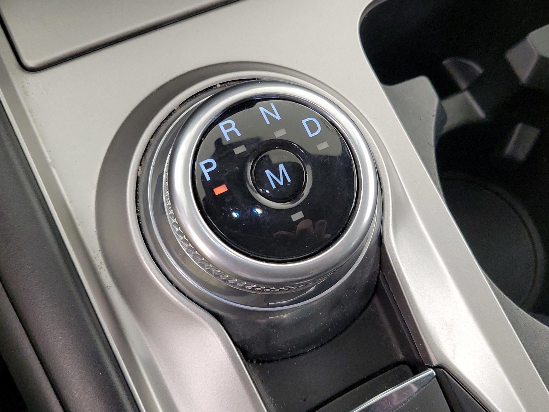 Thumbnail: 2020 Ford Explorer - 17