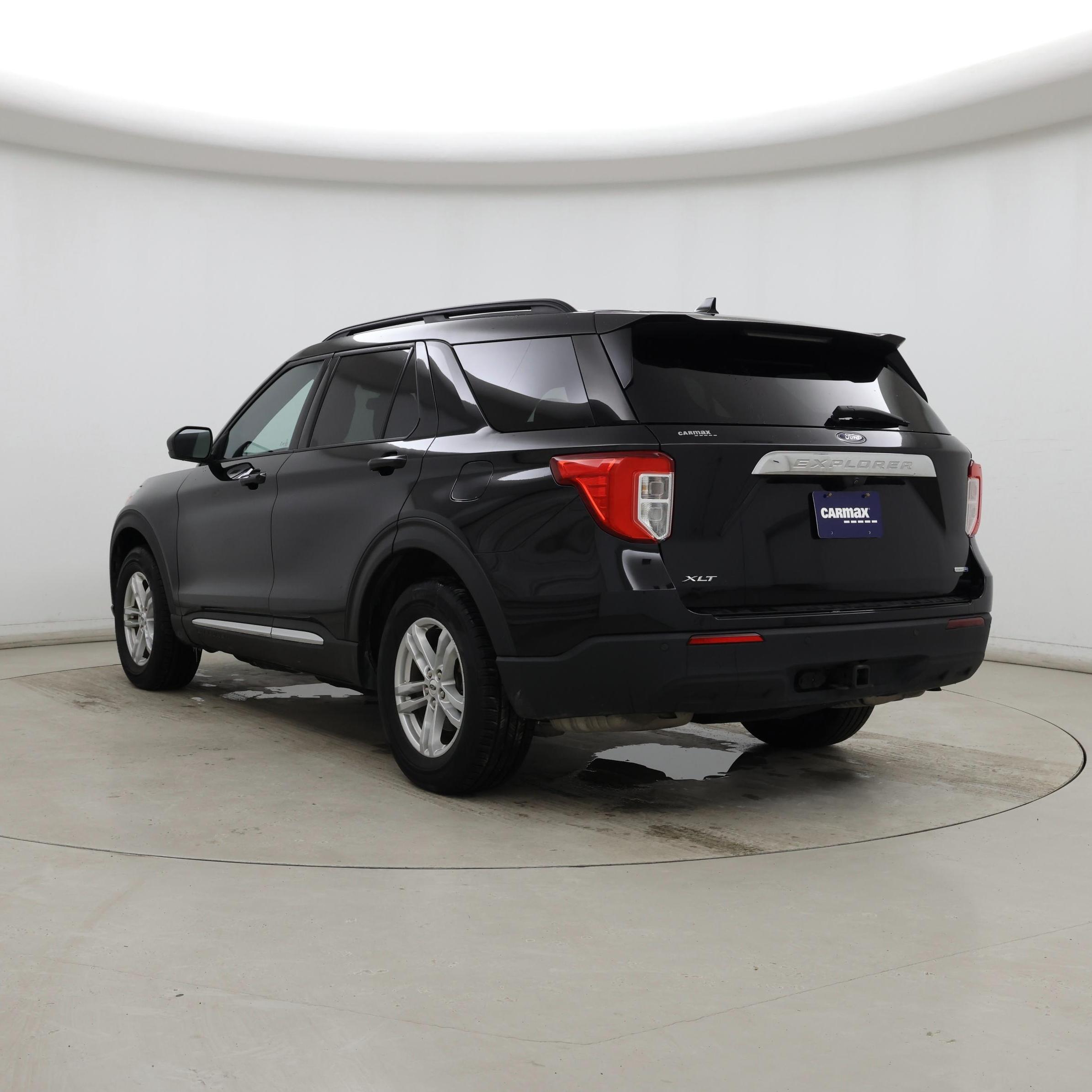 Thumbnail: 2020 Ford Explorer - 2