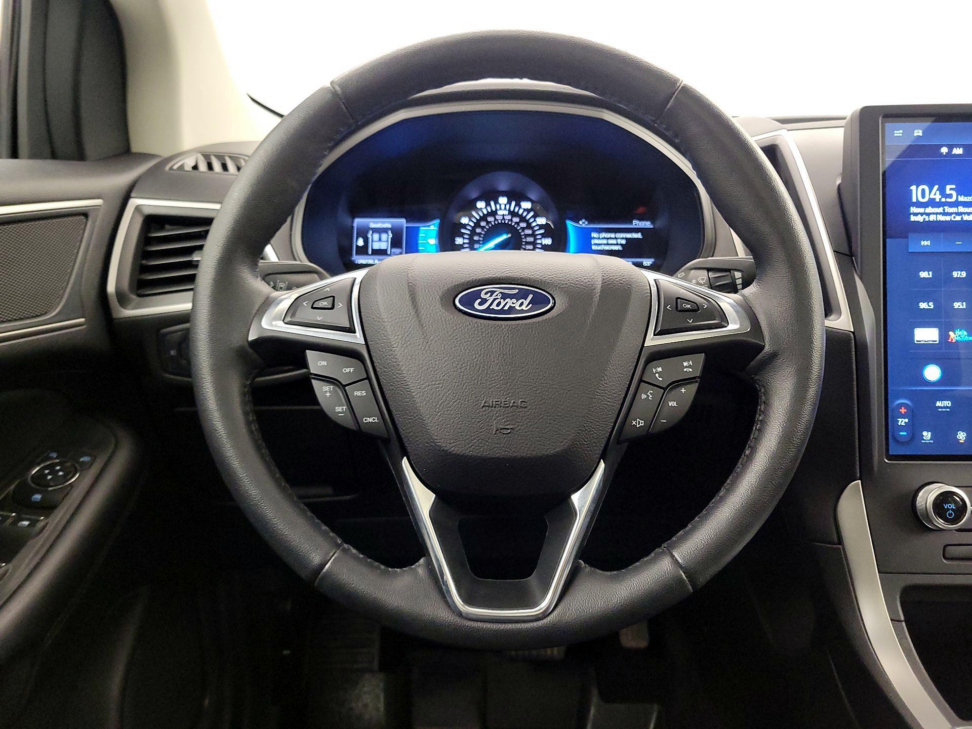 Thumbnail: 2022 Ford Edge - 10