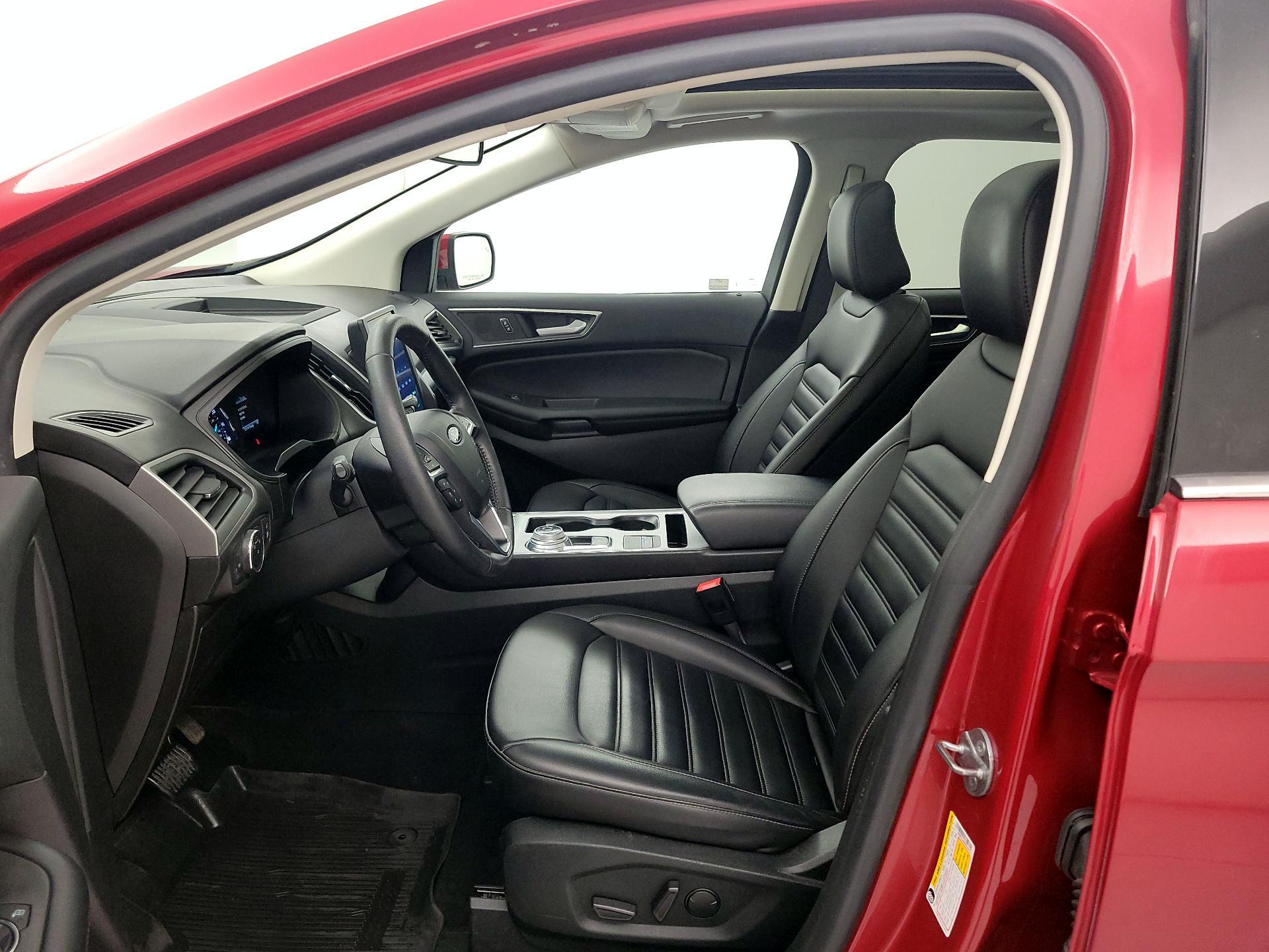 Thumbnail: 2022 Ford Edge - 11