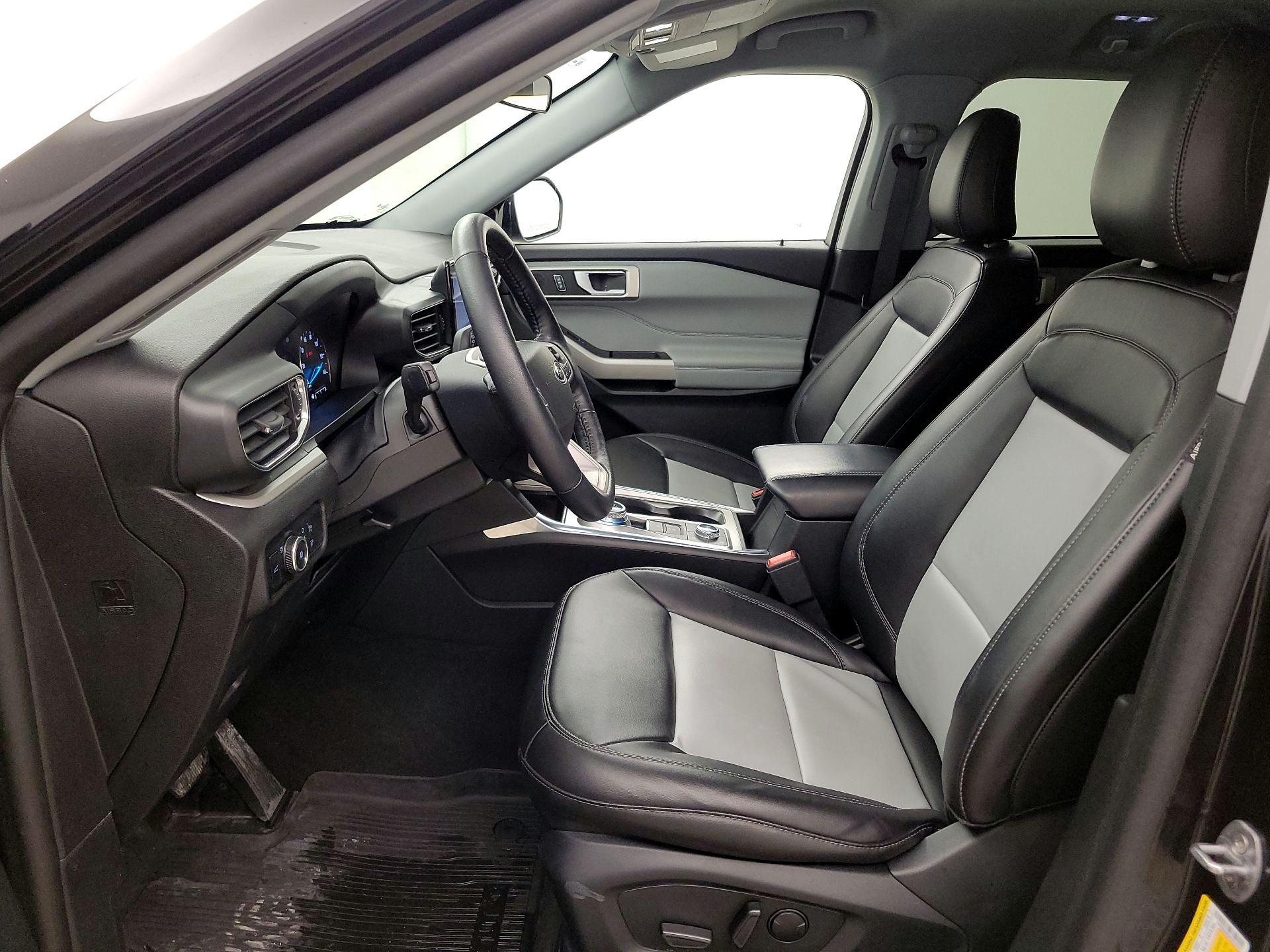 Thumbnail: 2023 Ford Explorer - 11