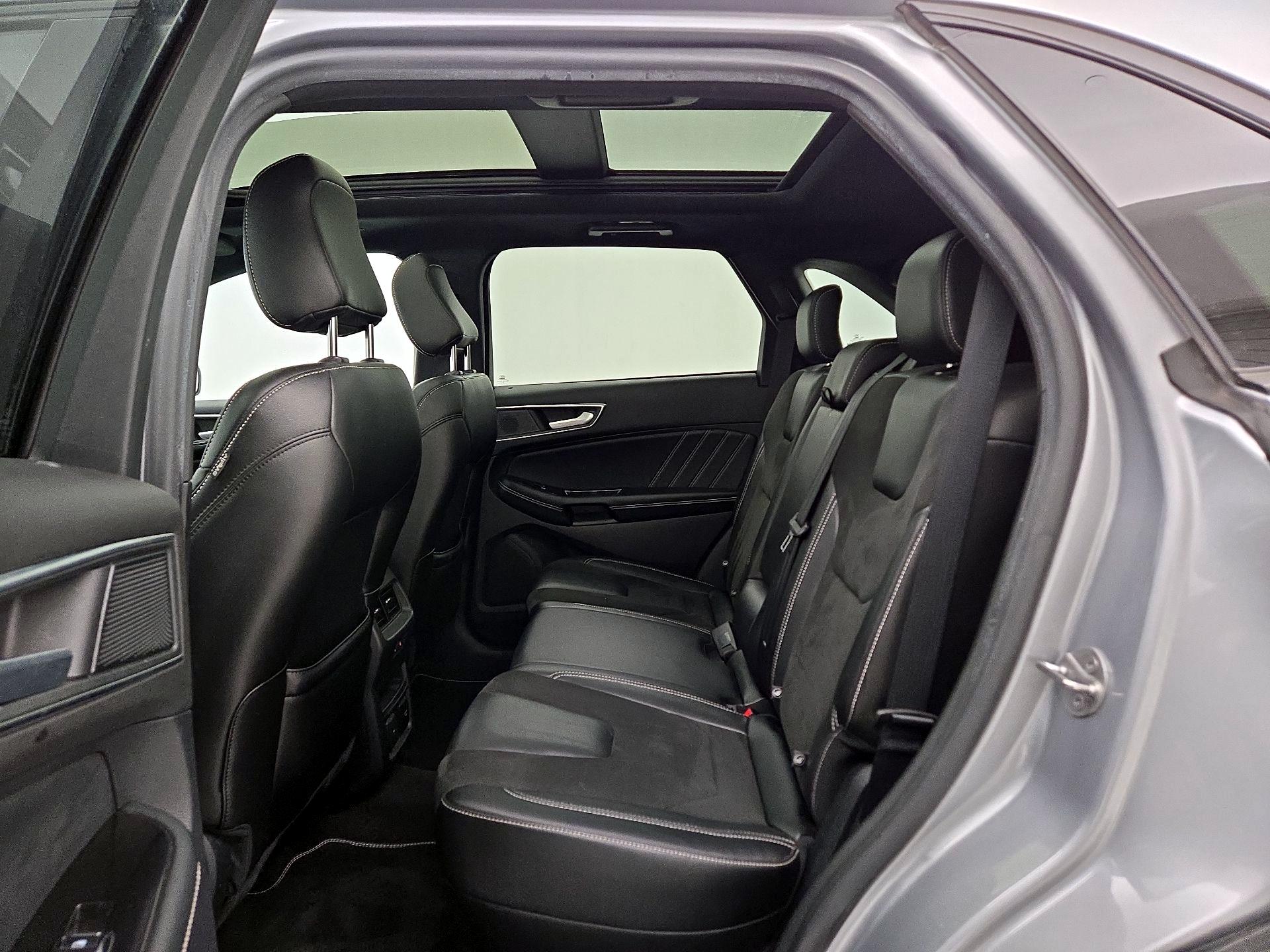 Thumbnail: 2020 Ford Edge - 20